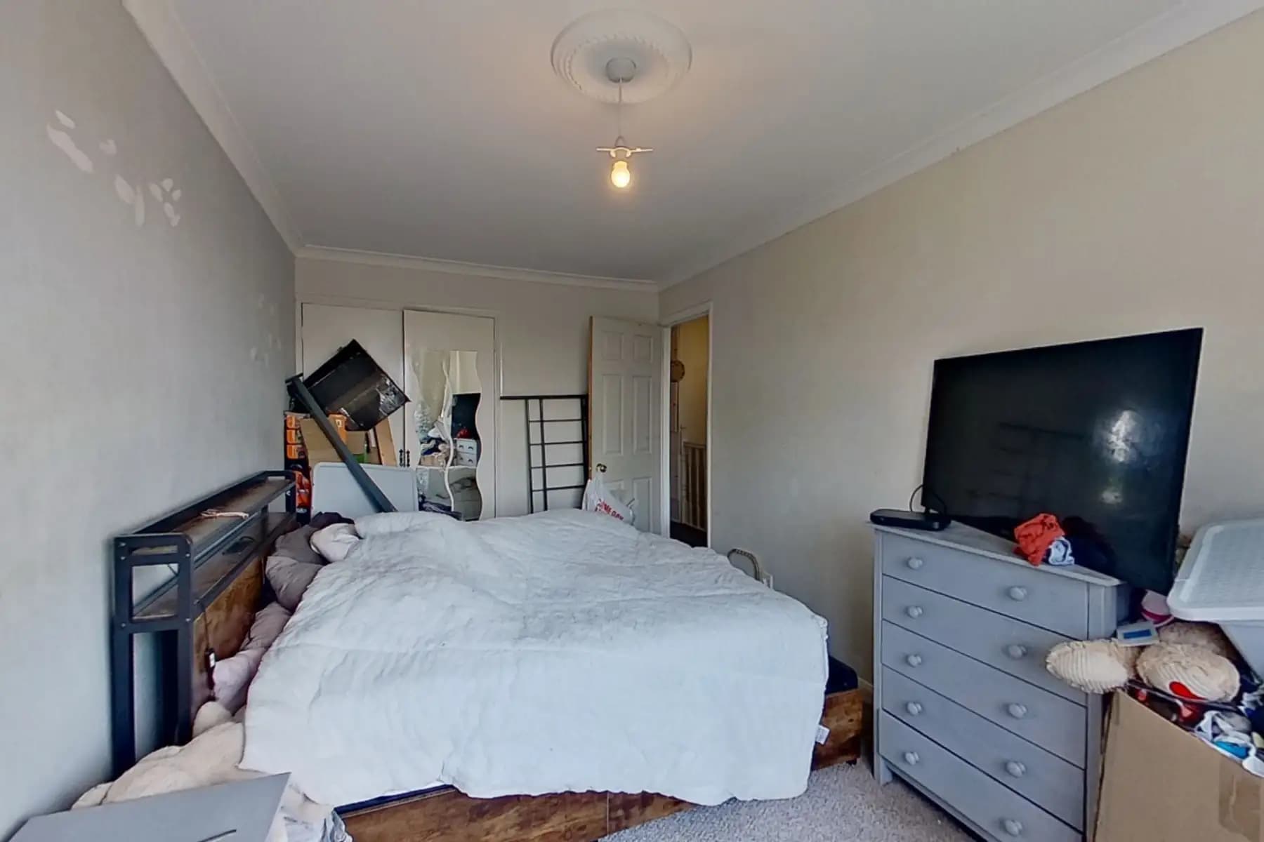 property photo 12 of 26