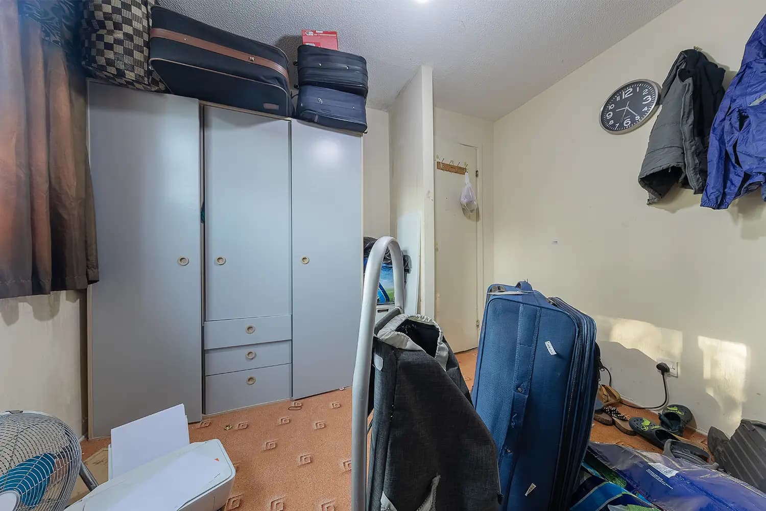 property photo 13 of 19