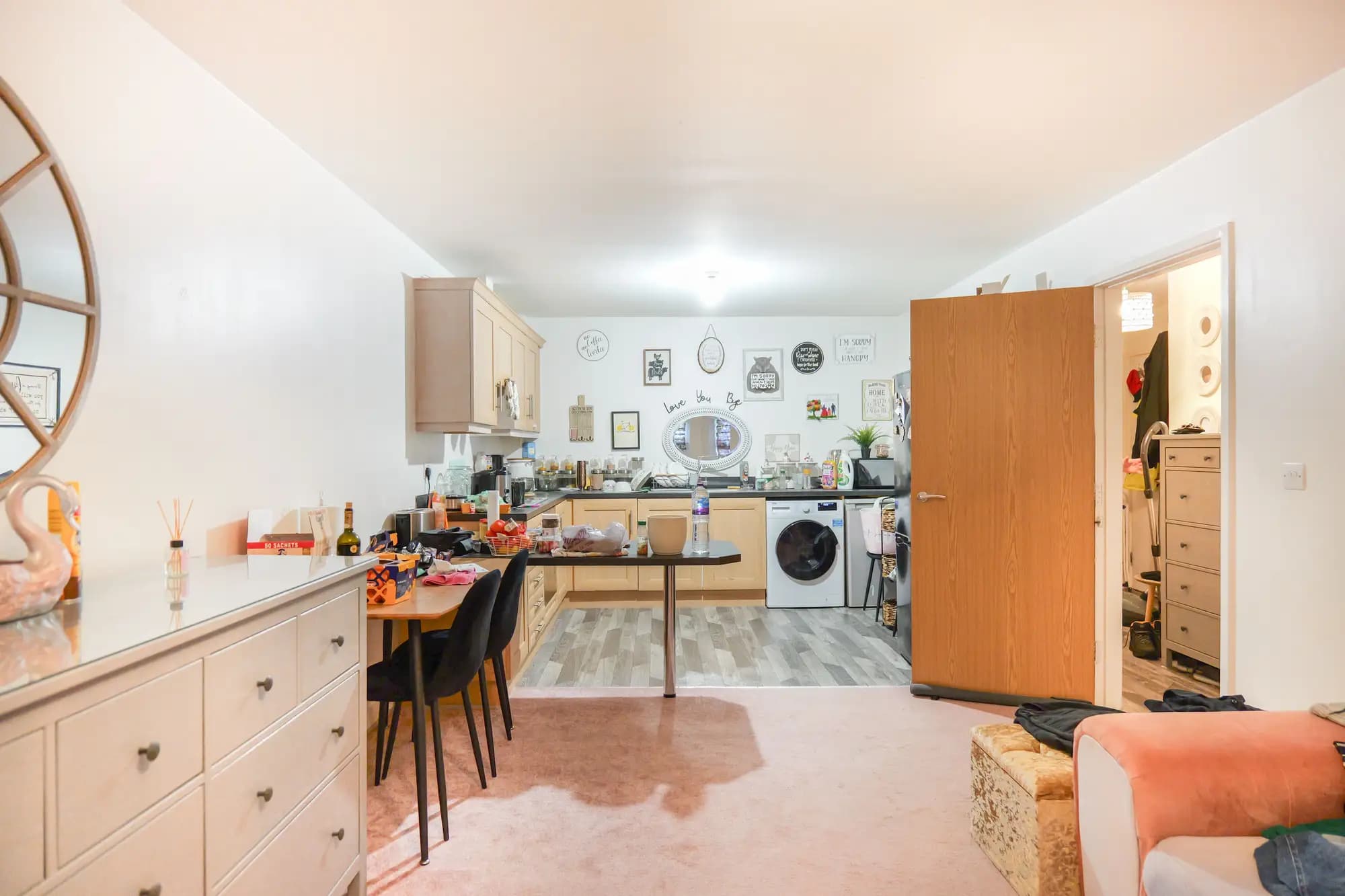 property photo 5 of 19