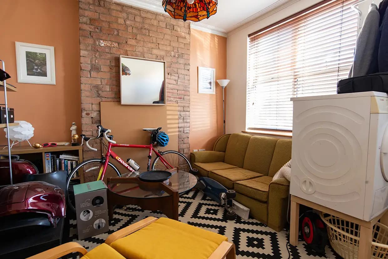 property photo 5 of 21