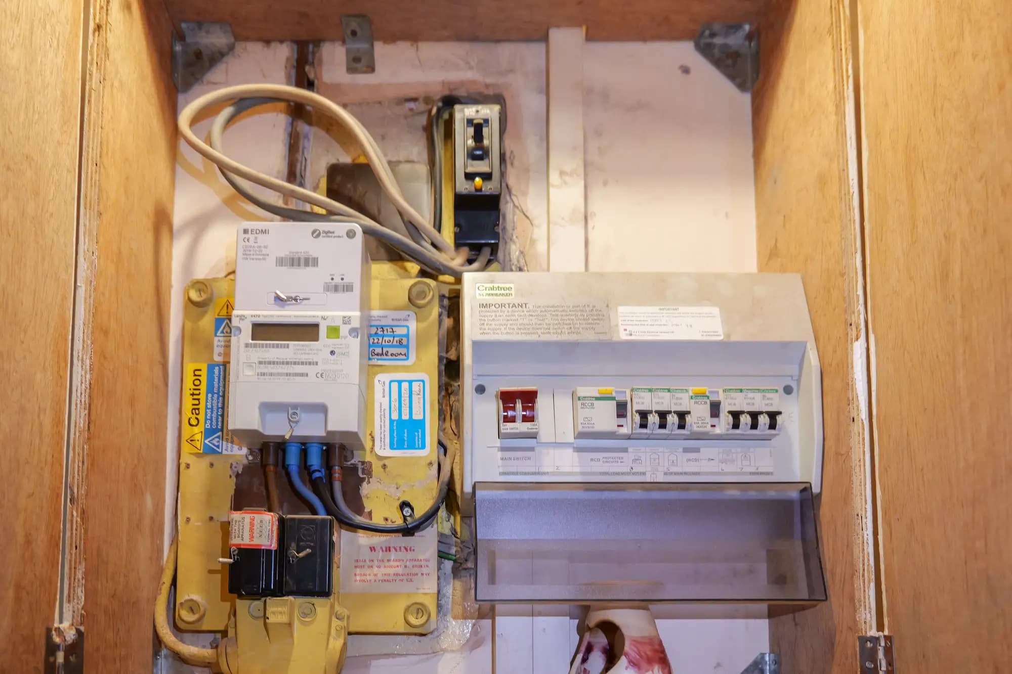 property photo 15 of 18