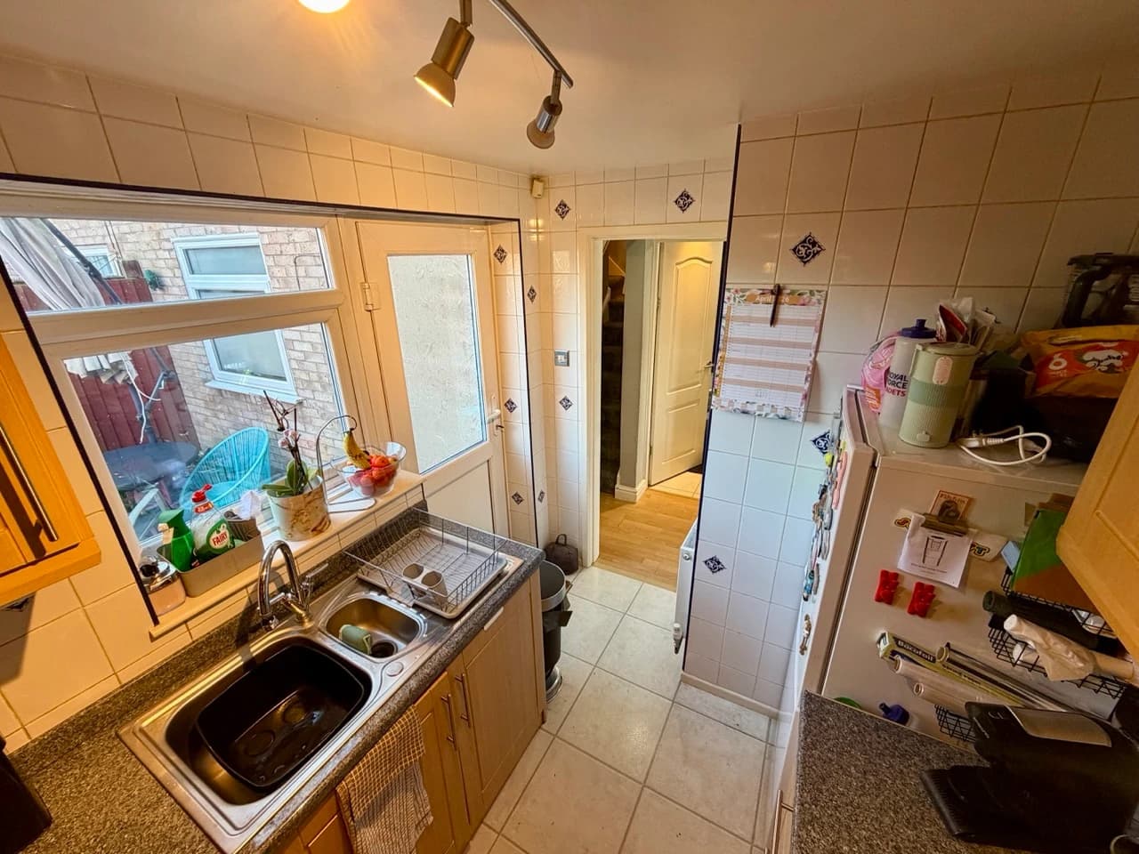 property photo 6 of 22