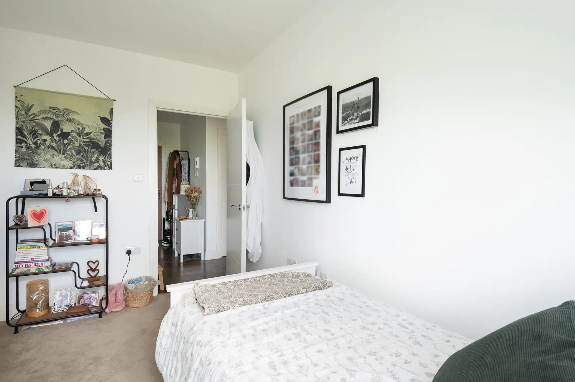 property photo 13 of 16