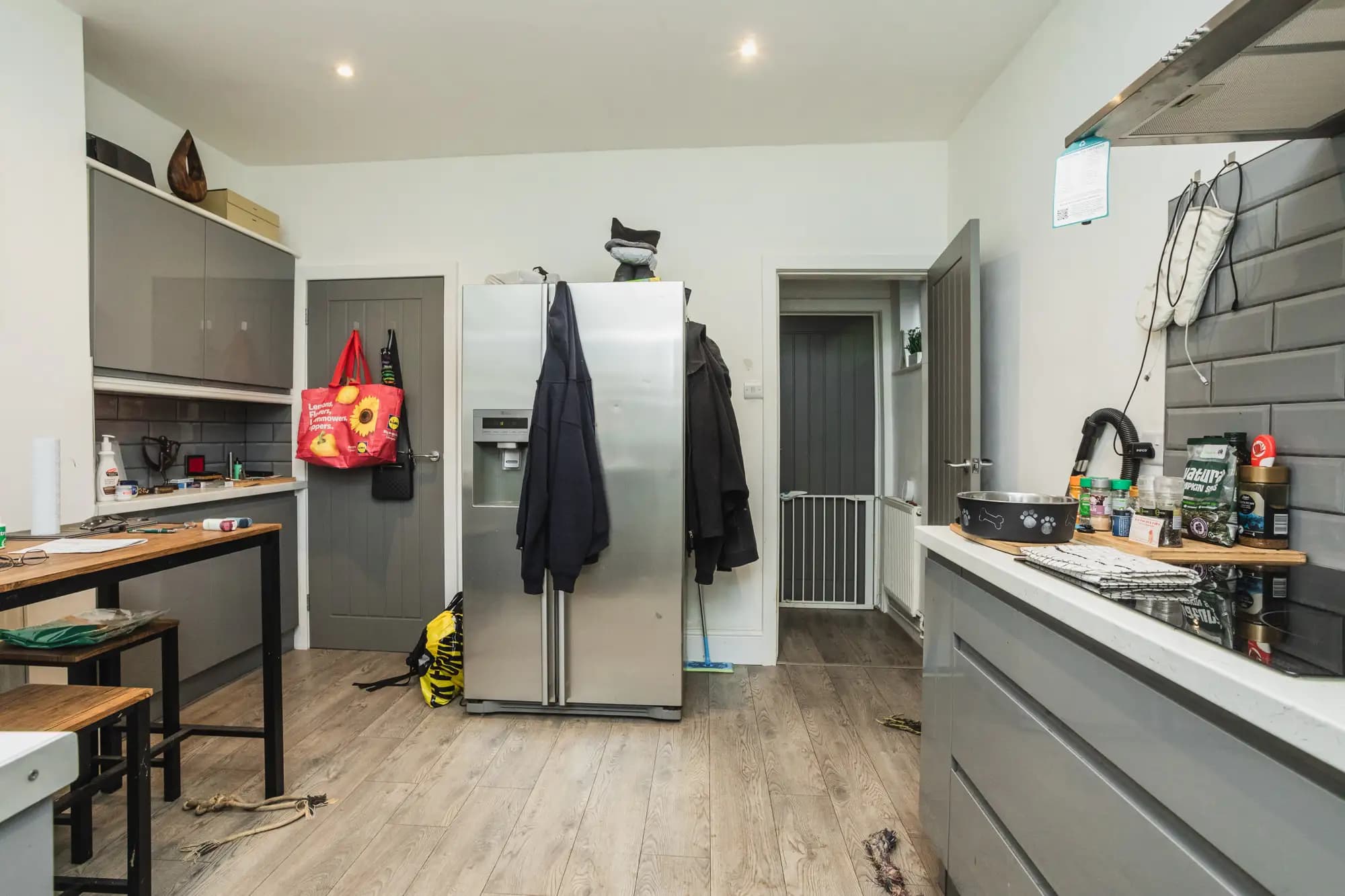 property photo 7 of 19