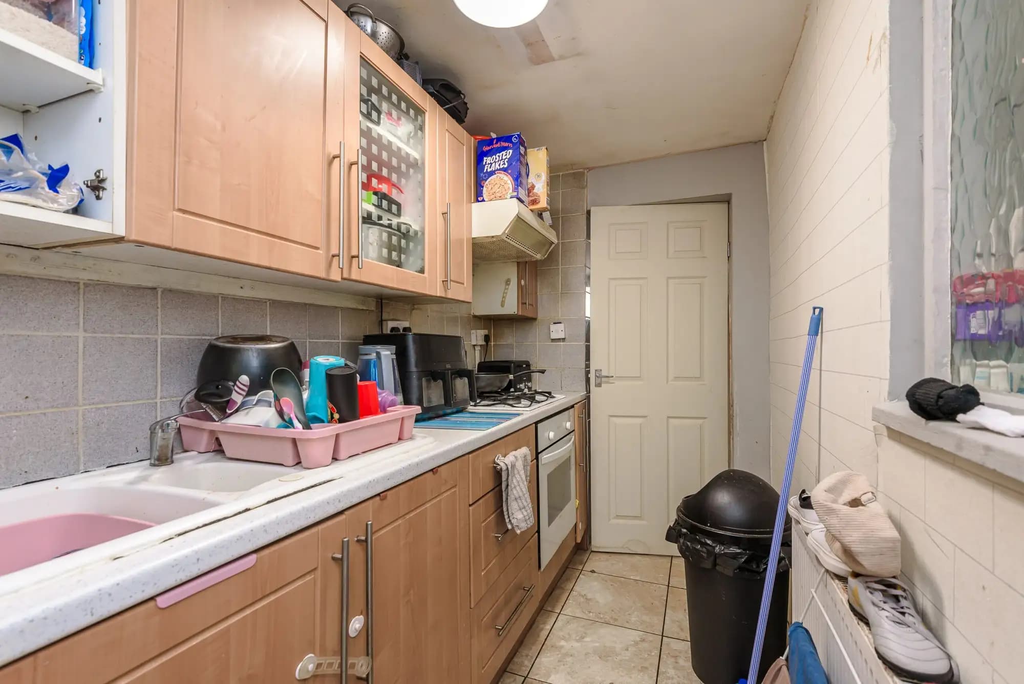 property photo 7 of 14