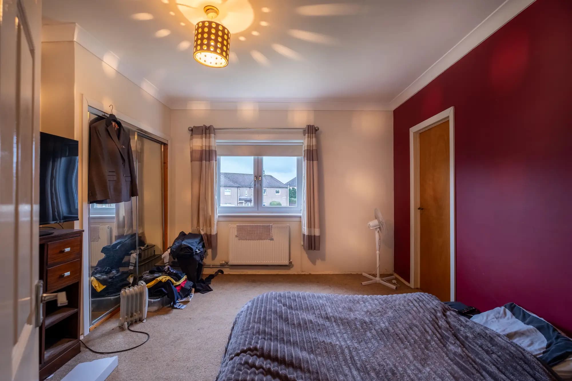 property photo 11 of 26