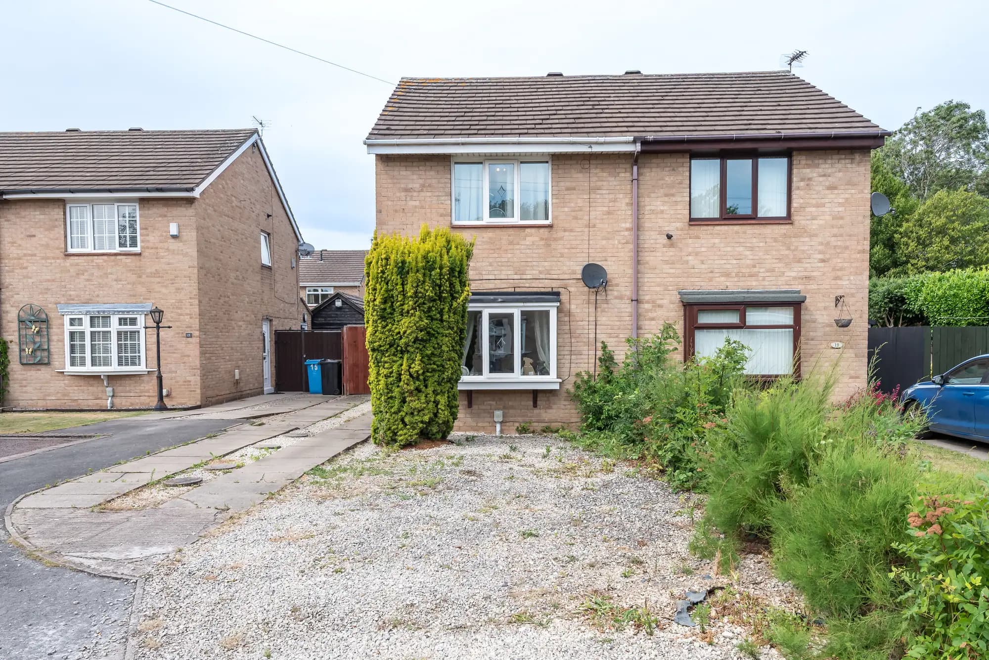 property photo 1 of 25