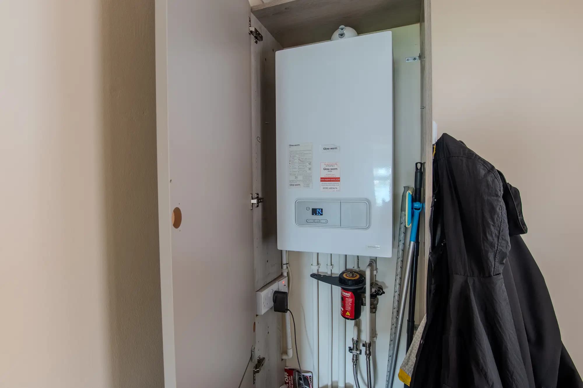 property photo 14 of 19