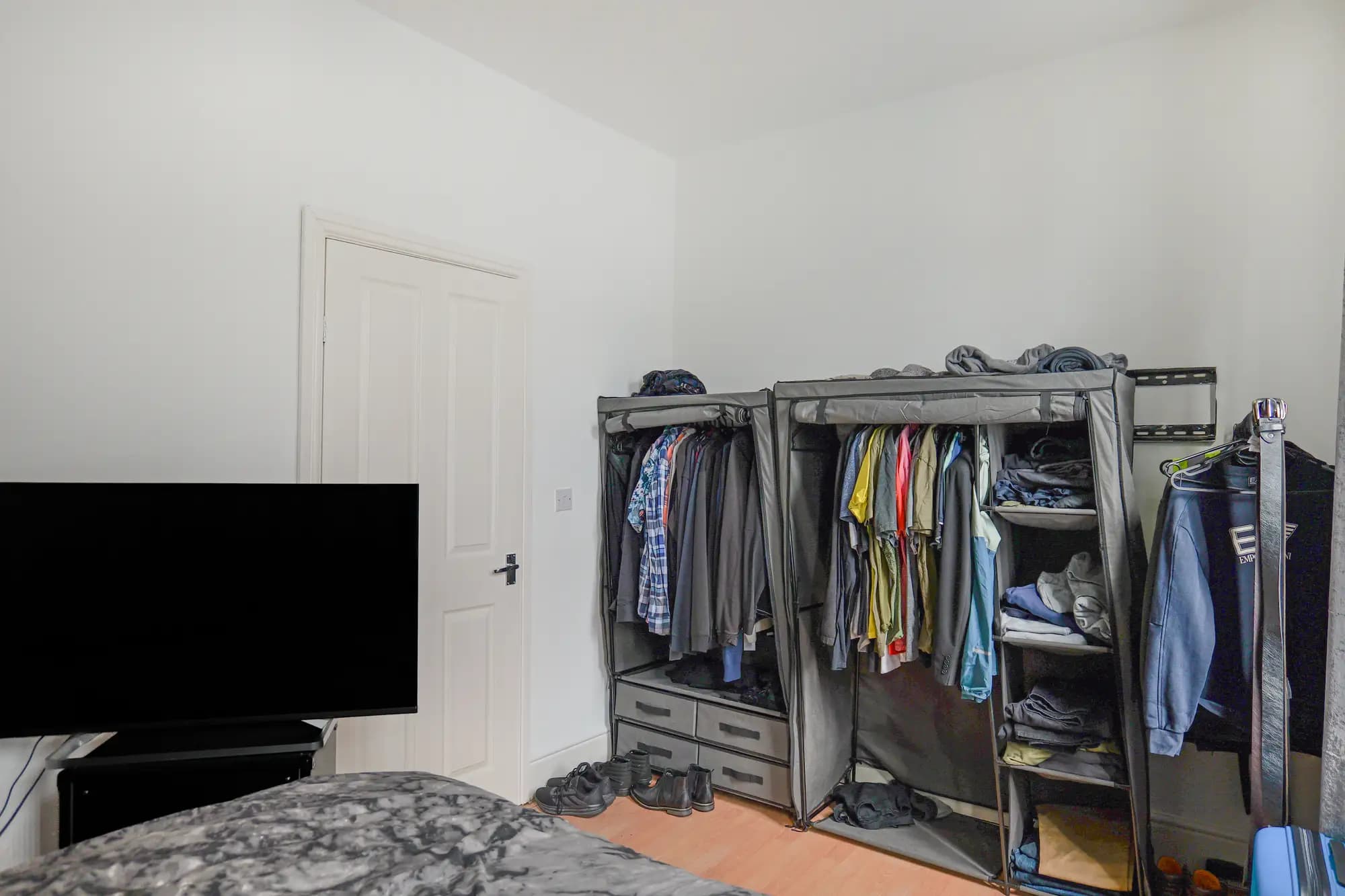 property photo 10 of 24