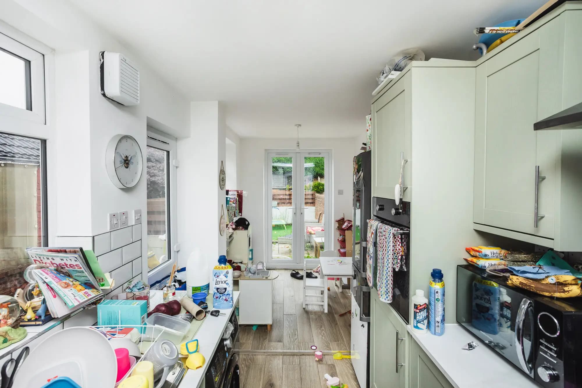 property photo 10 of 38