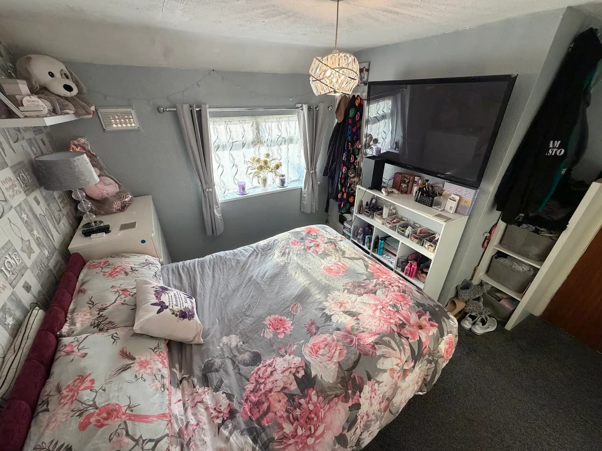 property photo 13 of 19