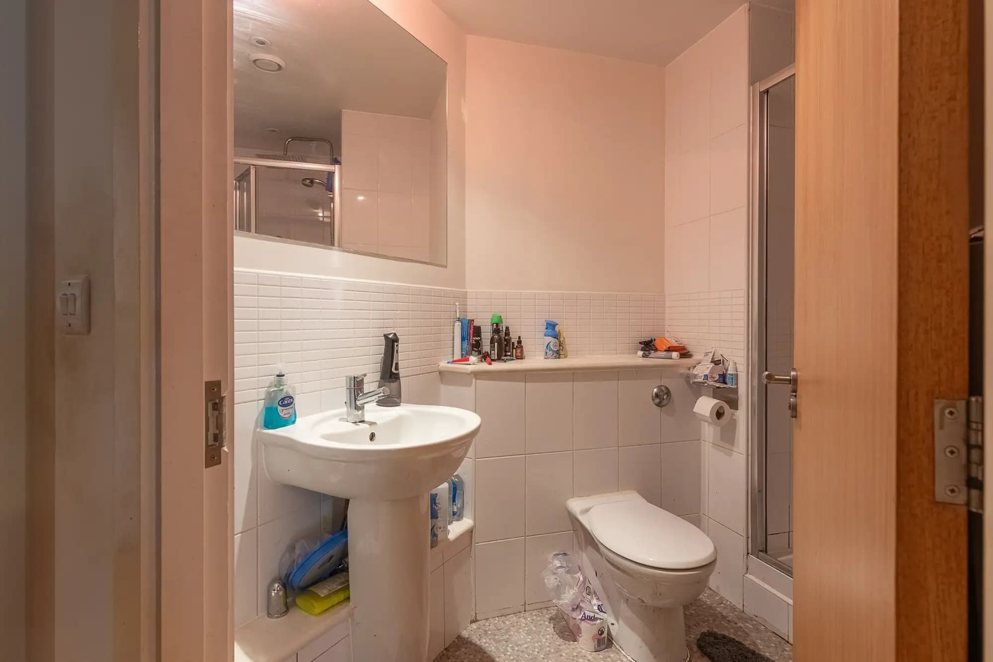 property photo 4 of 10