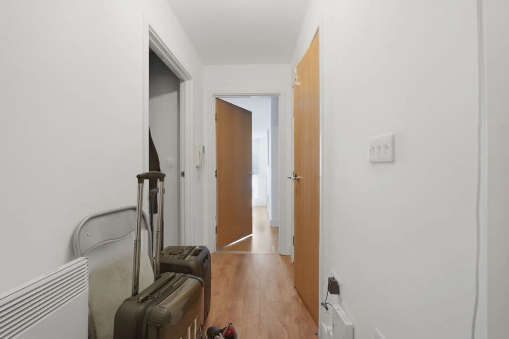 property photo 14 of 16