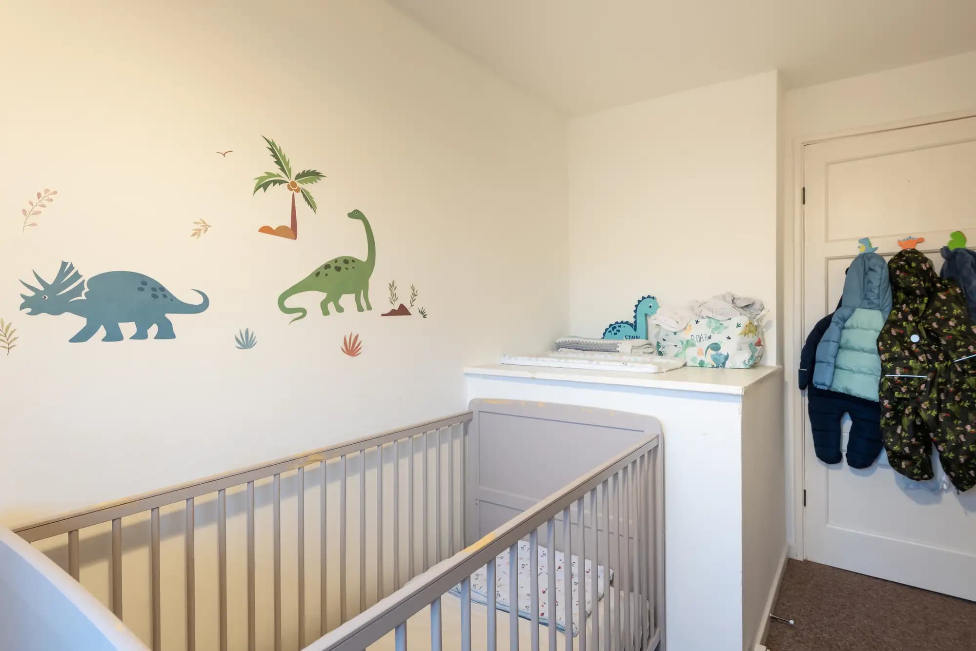 property photo 17 of 24