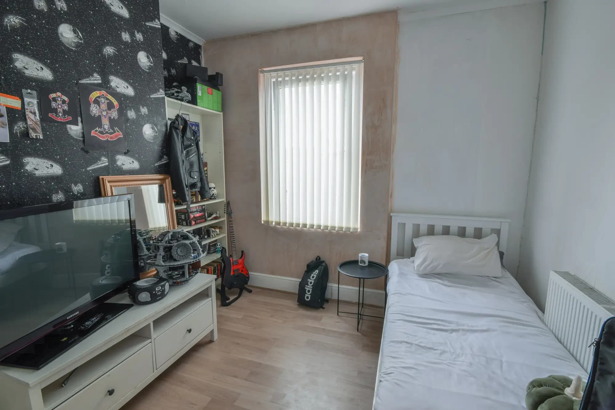 property photo 13 of 20