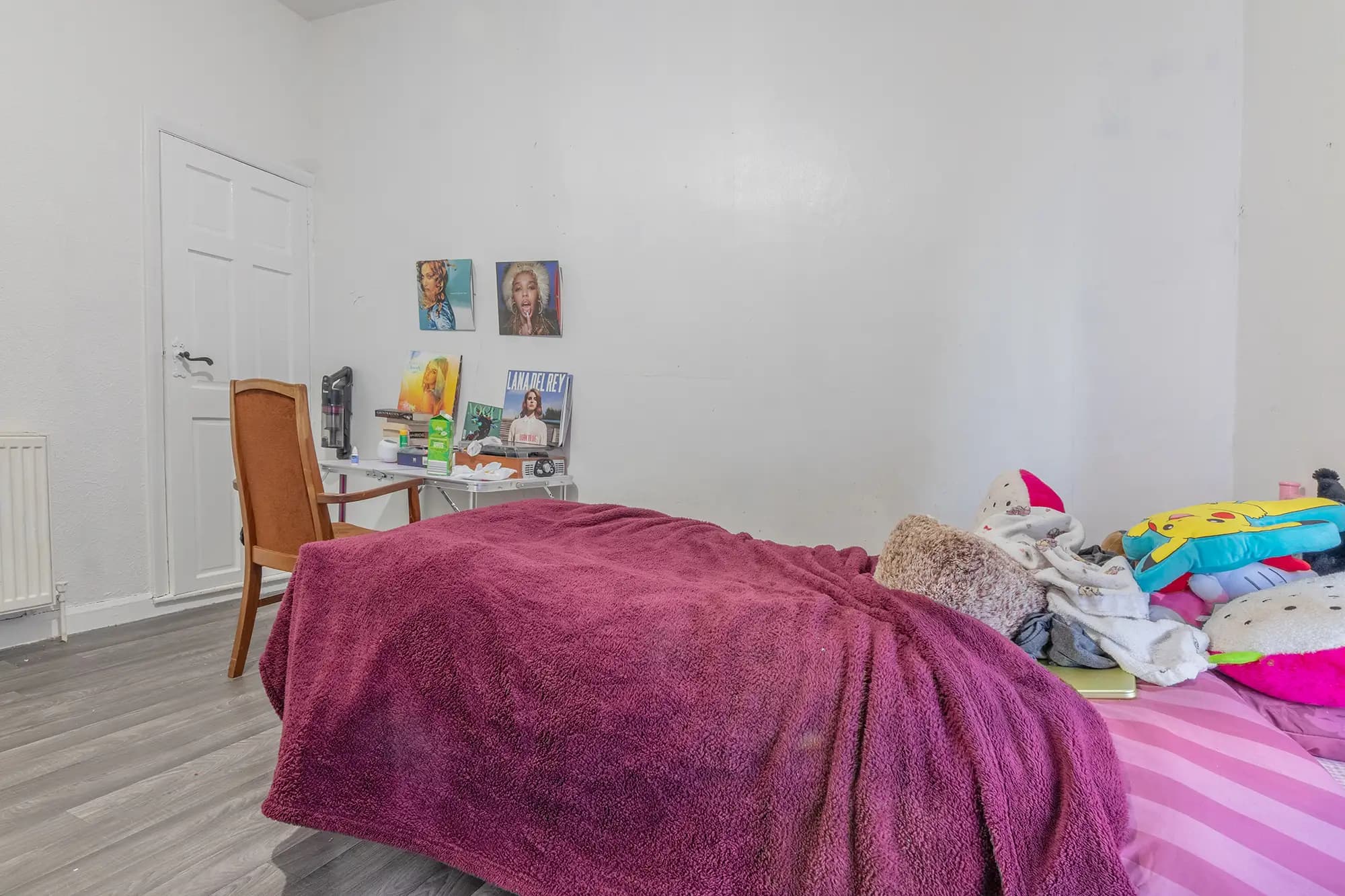 property photo 13 of 21