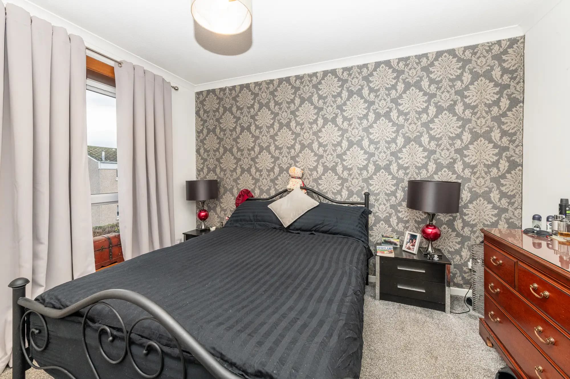 property photo 15 of 37