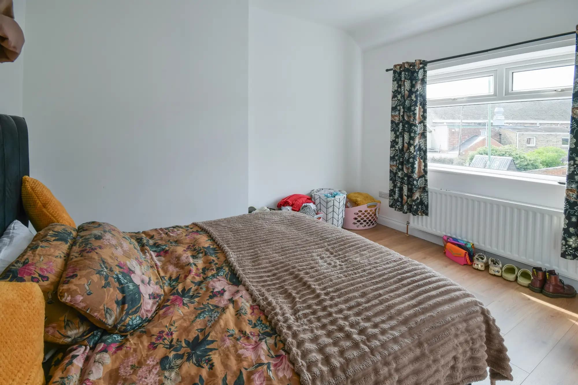 property photo 10 of 18