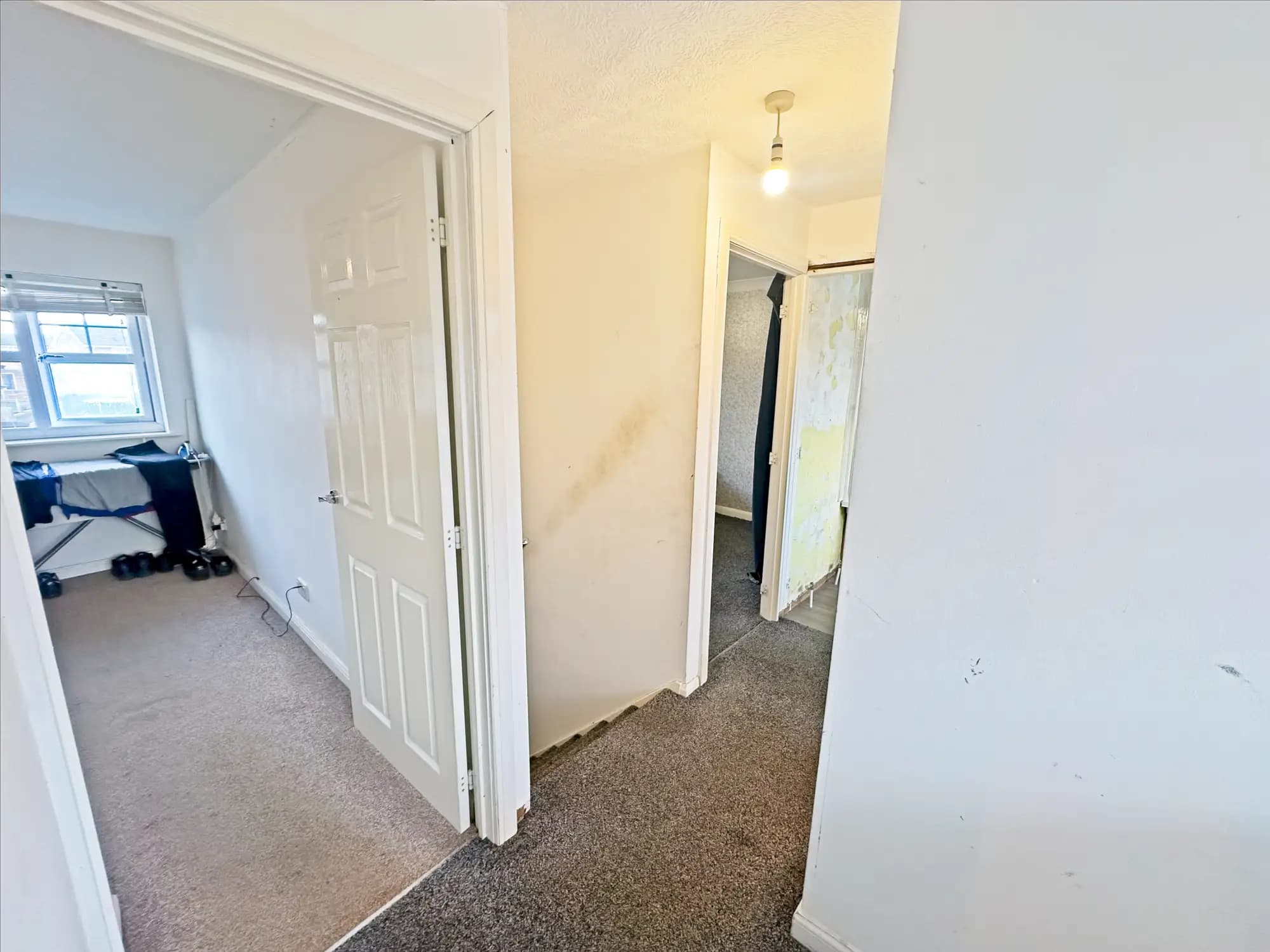 property photo 23 of 37