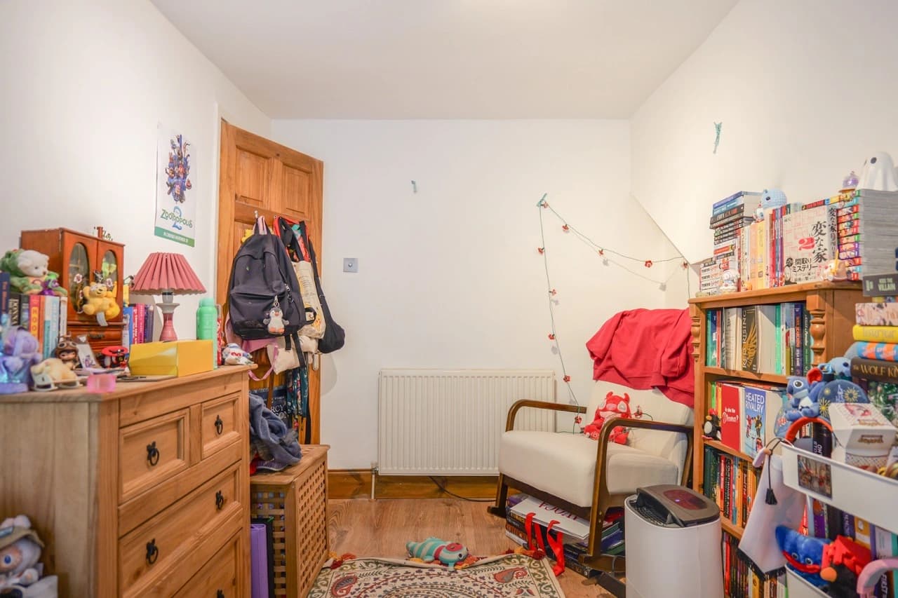 property photo 12 of 19