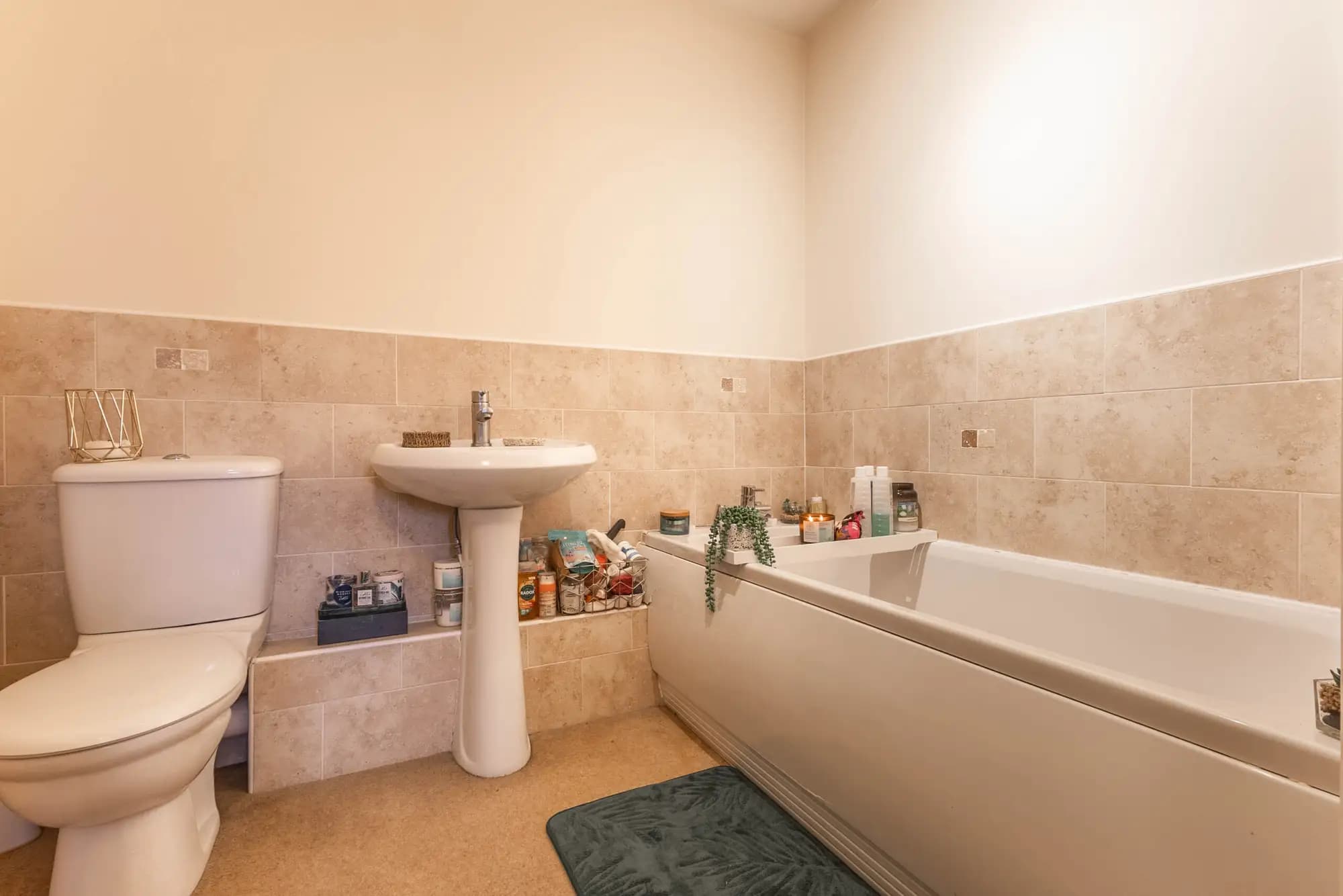 property photo 10 of 15