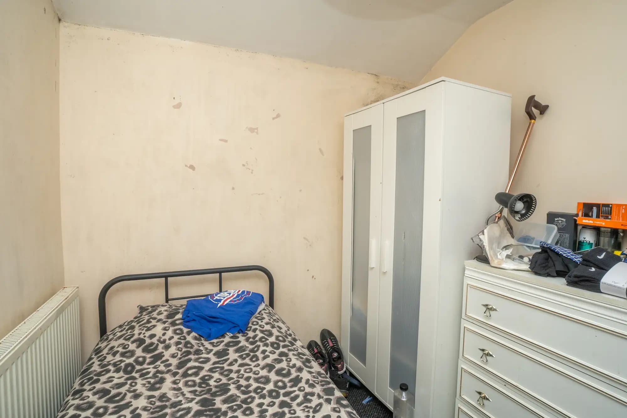 property photo 21 of 27