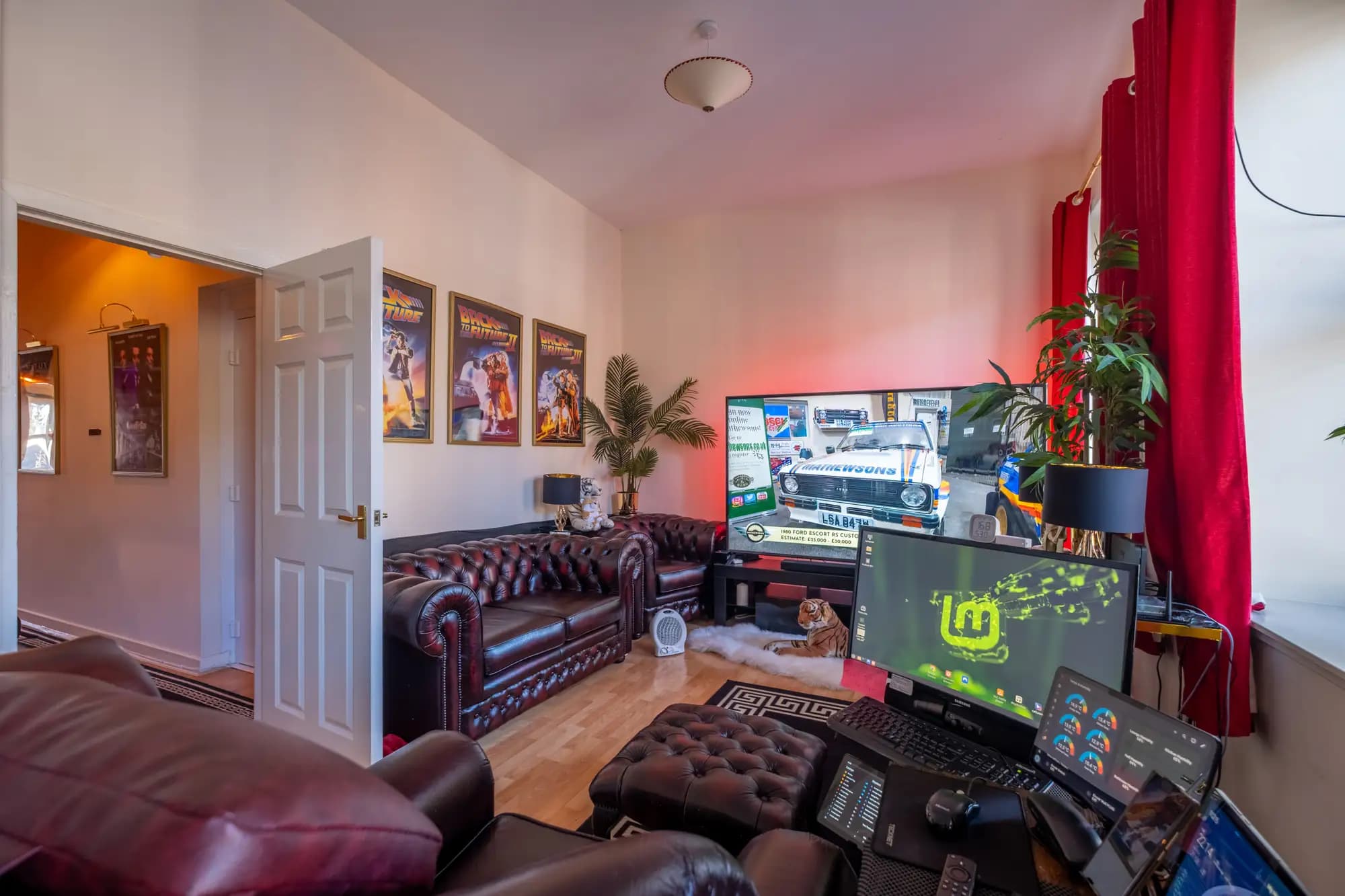 property photo 4 of 16