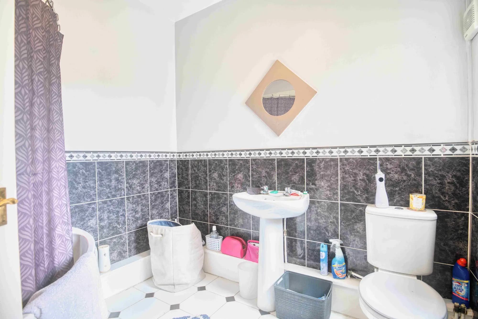 property photo 11 of 22