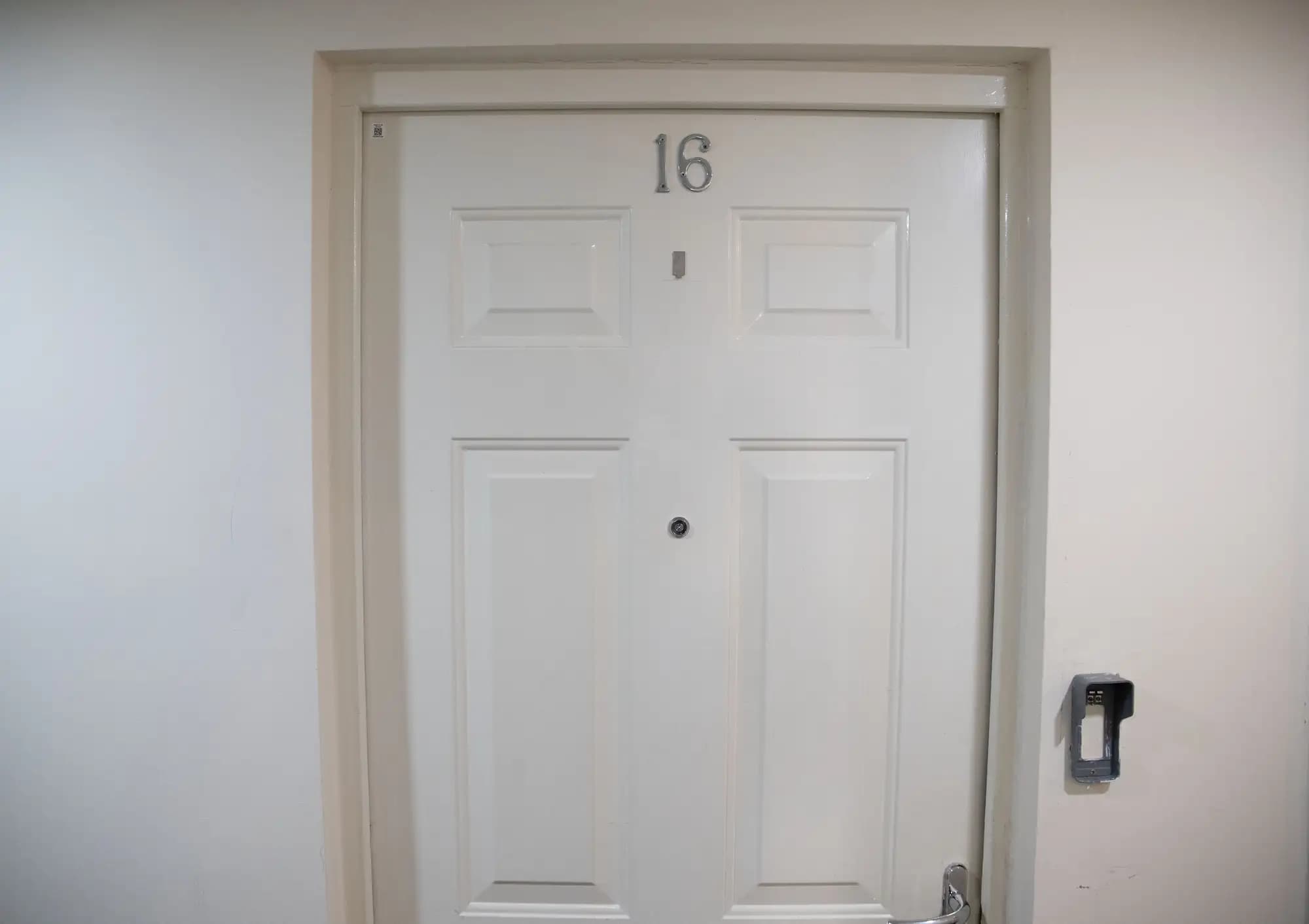 property photo 16 of 17