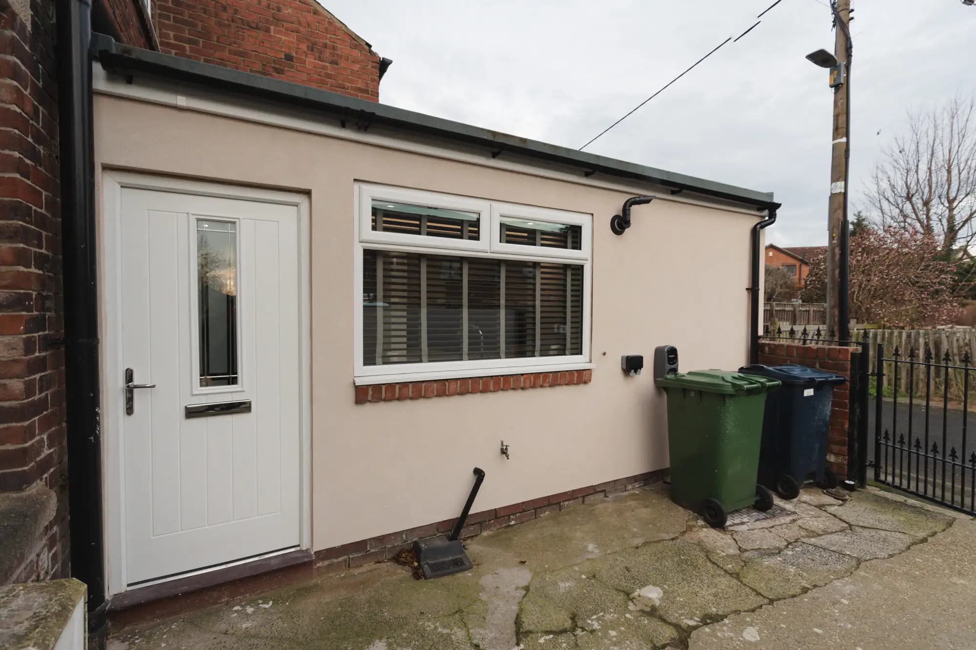 property photo 24 of 30