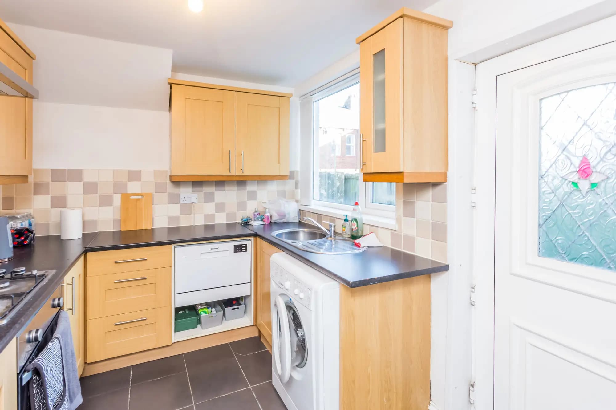 property photo 6 of 14