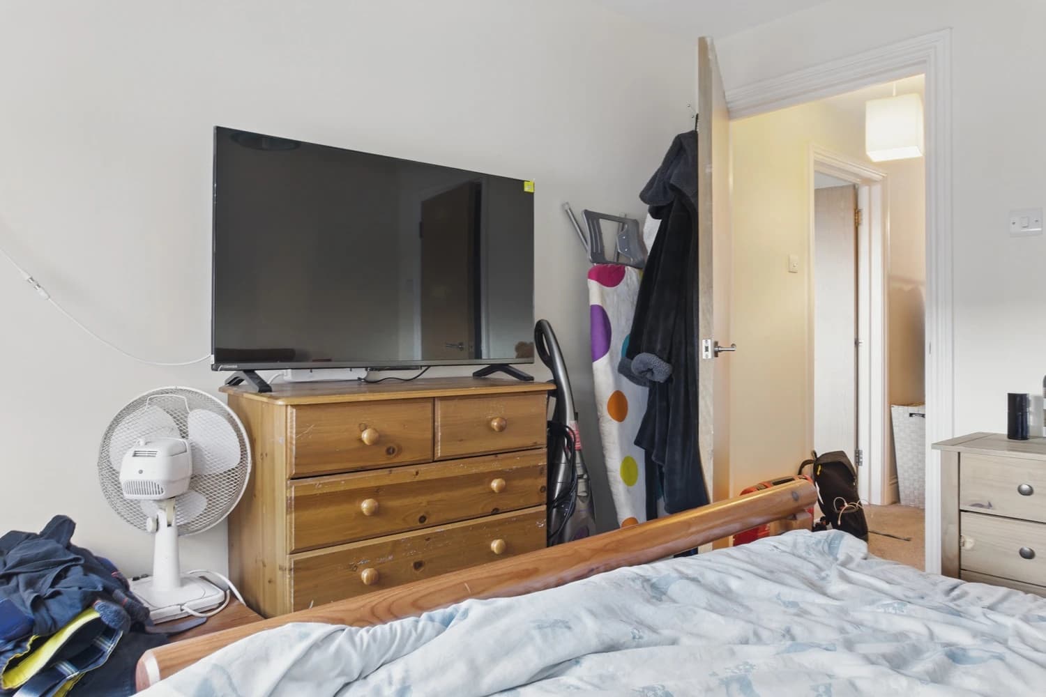 property photo 12 of 16