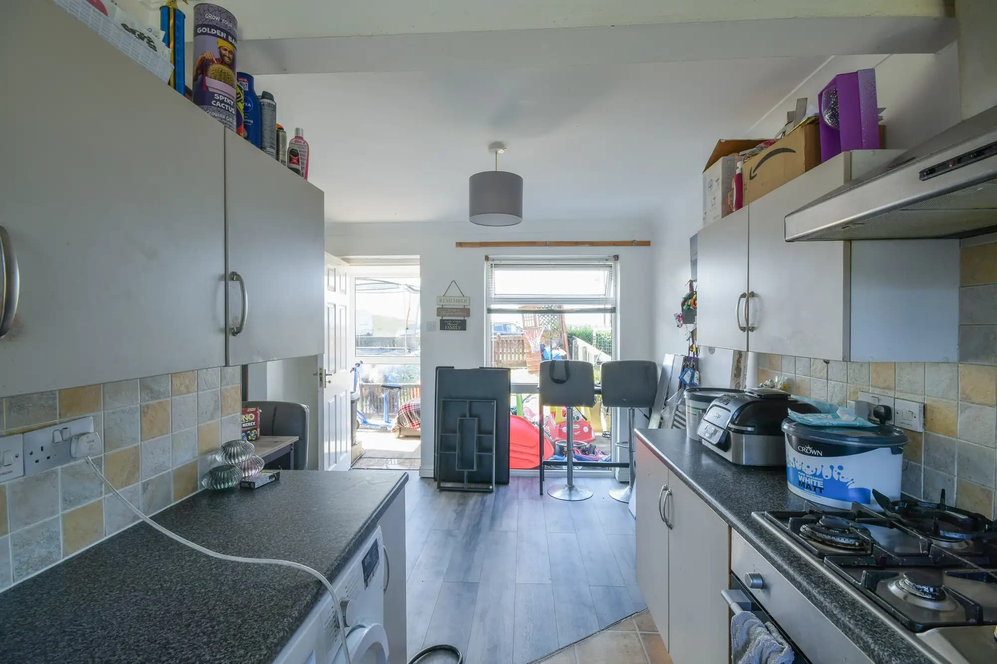 property photo 5 of 18