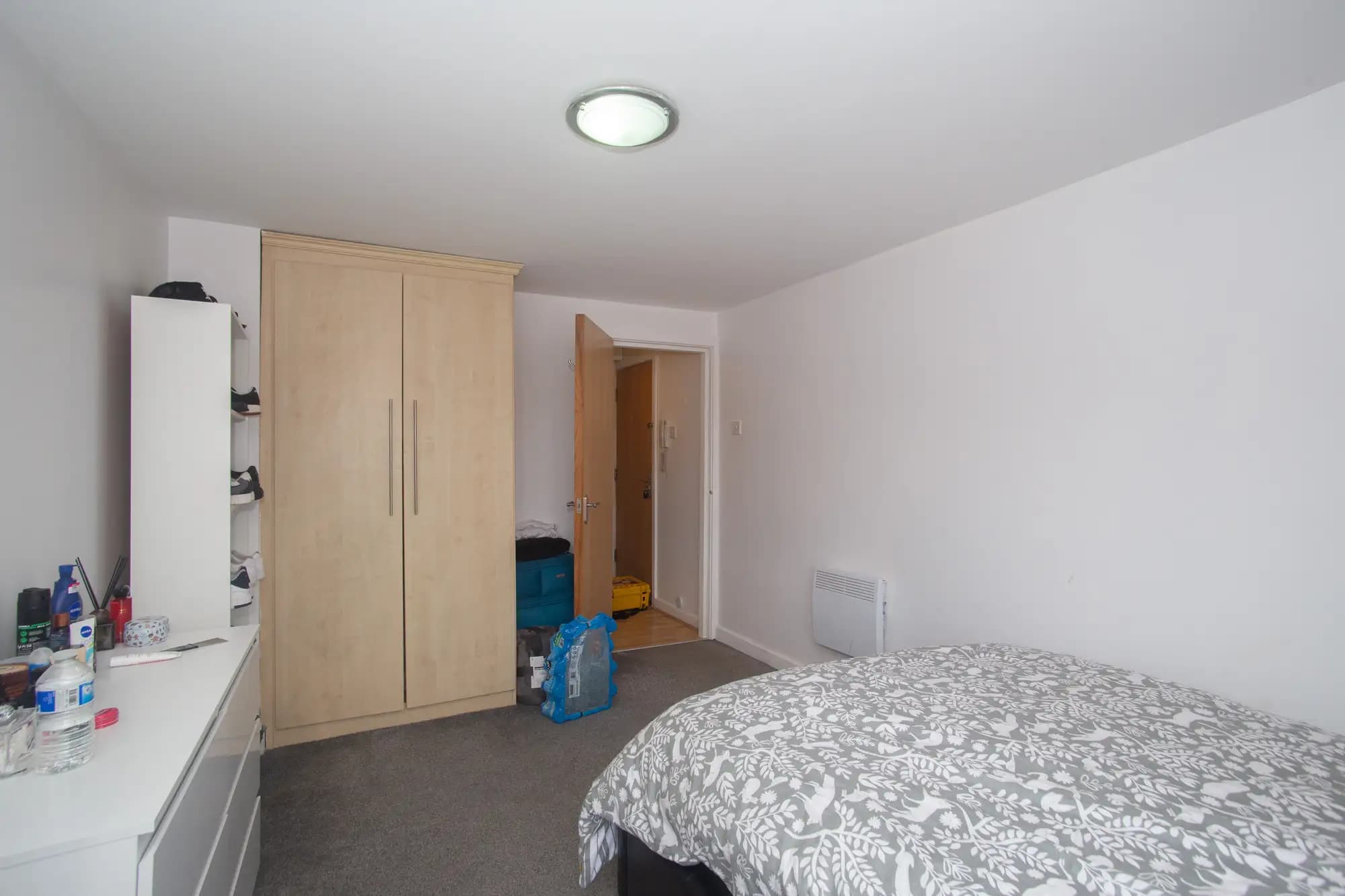 property photo 10 of 14