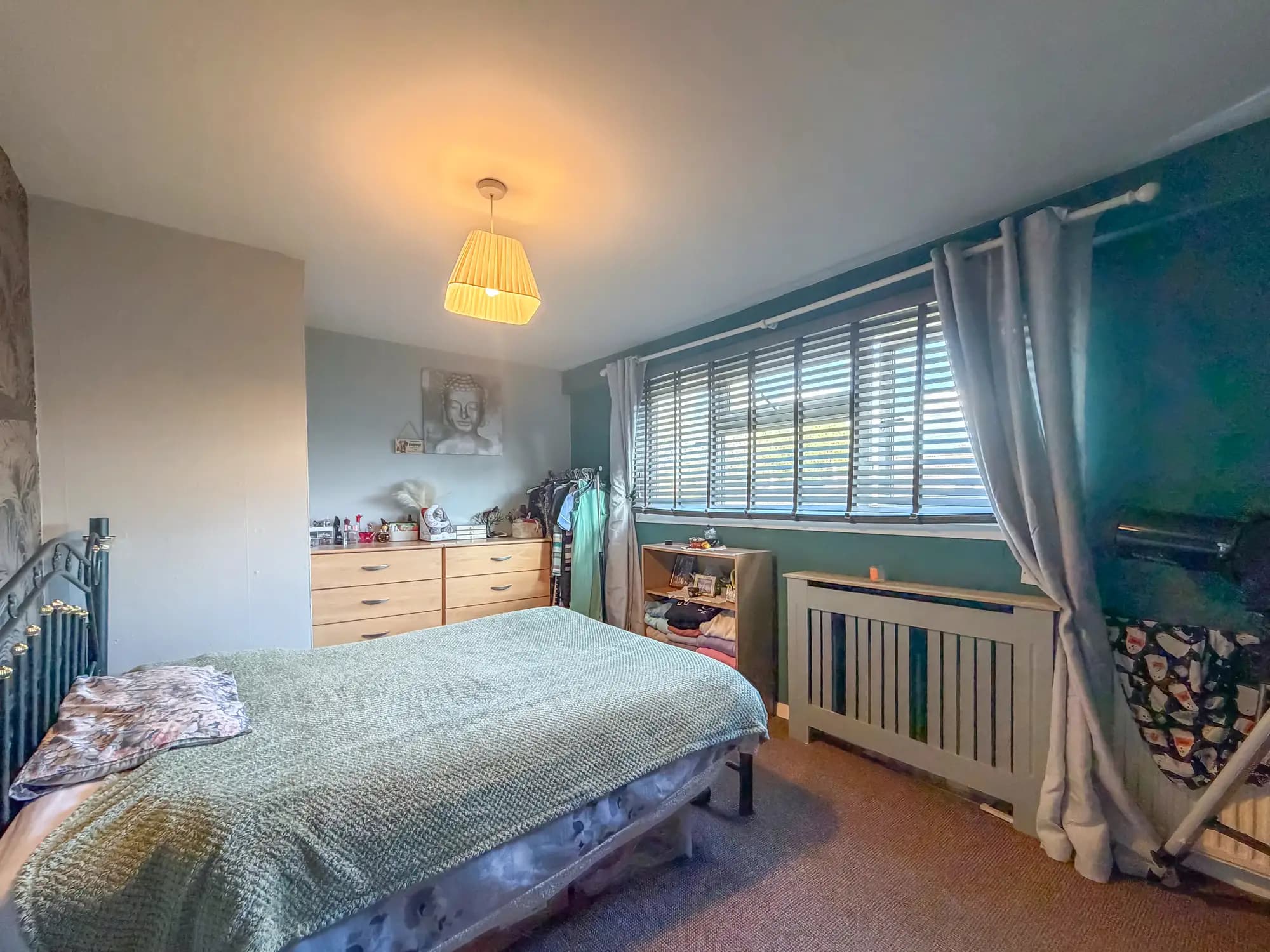 property photo 9 of 16