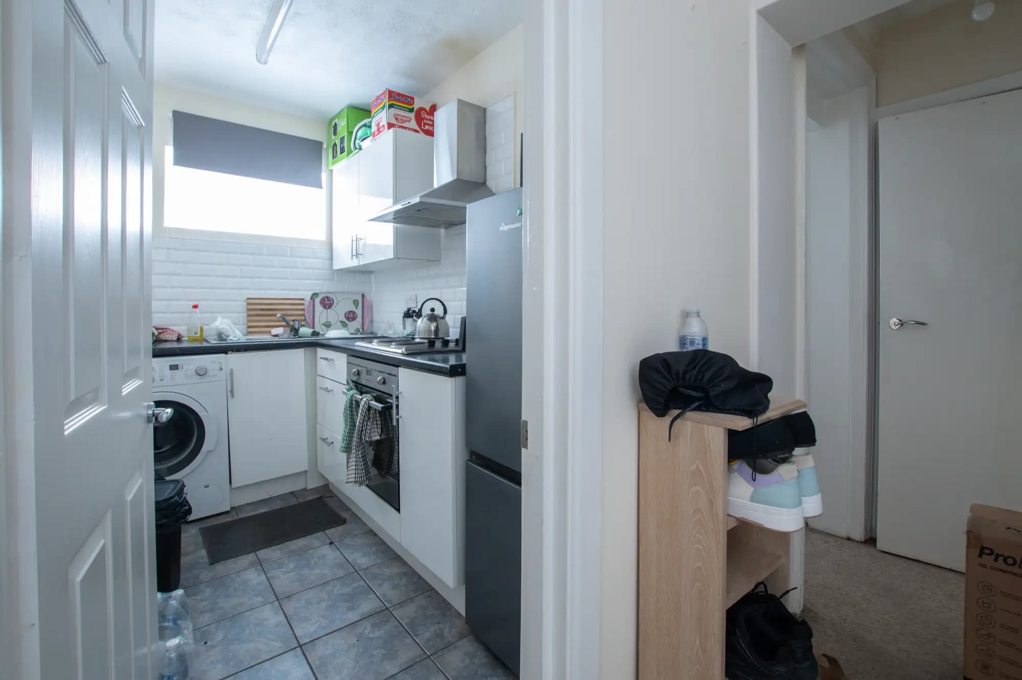 property photo 4 of 18