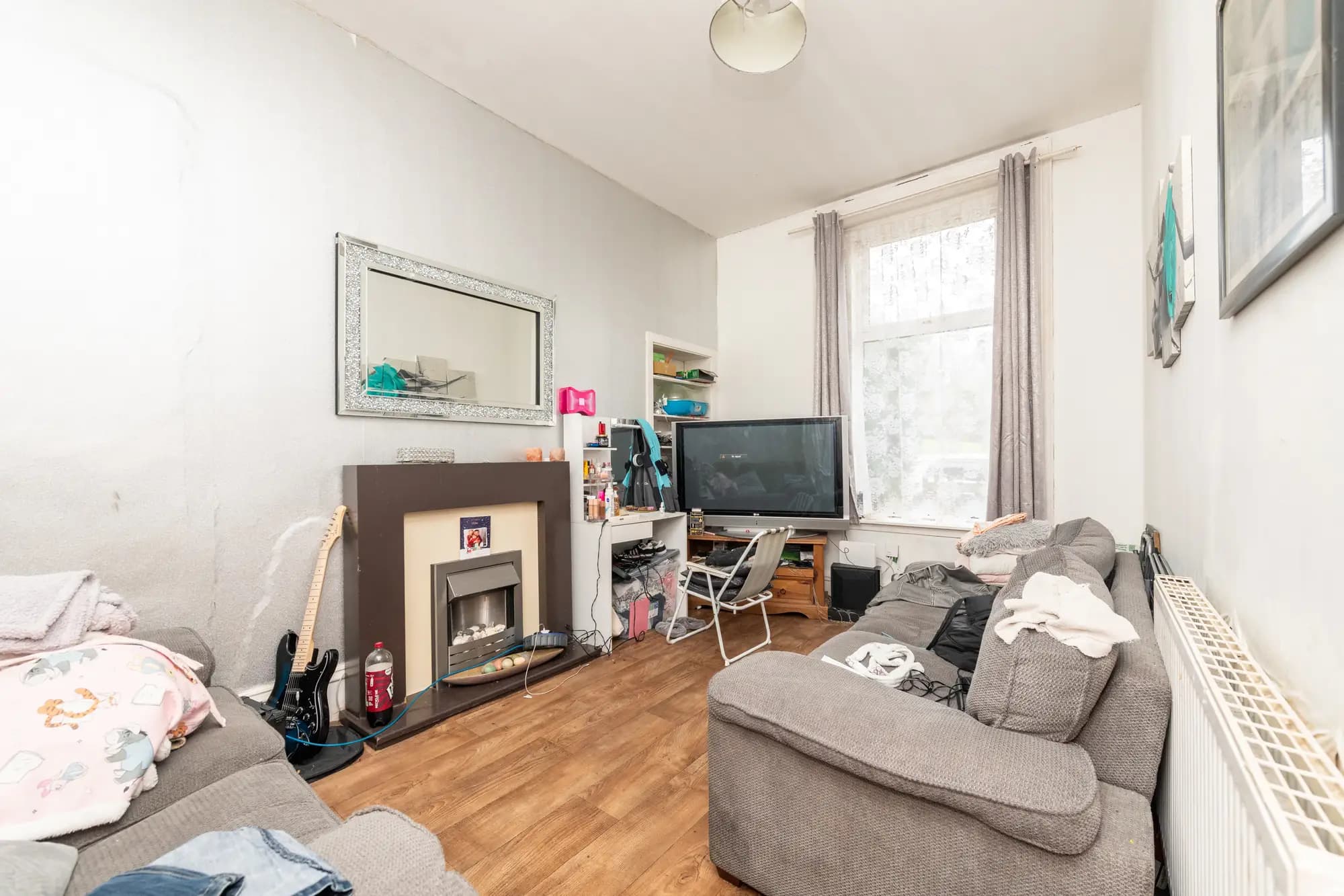 property photo 4 of 30