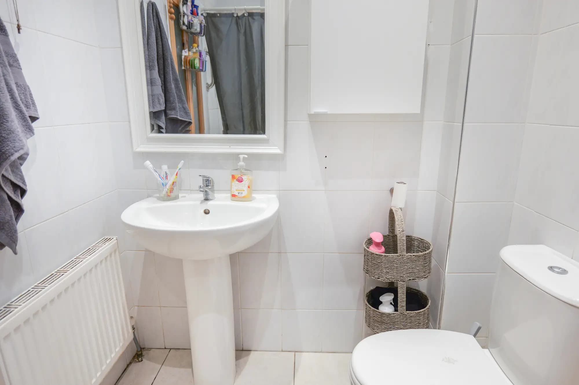 property photo 7 of 17