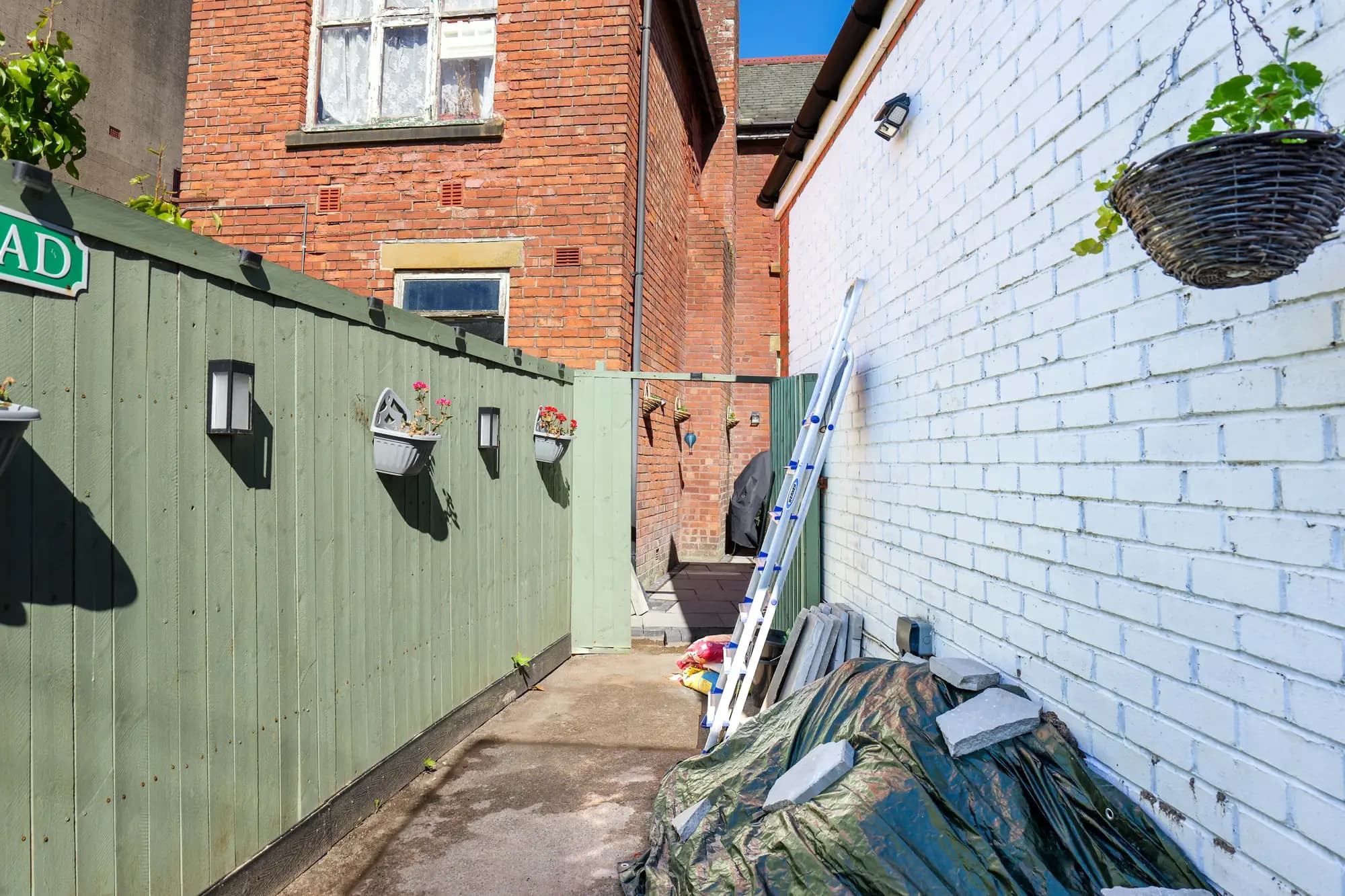 property photo 49 of 54