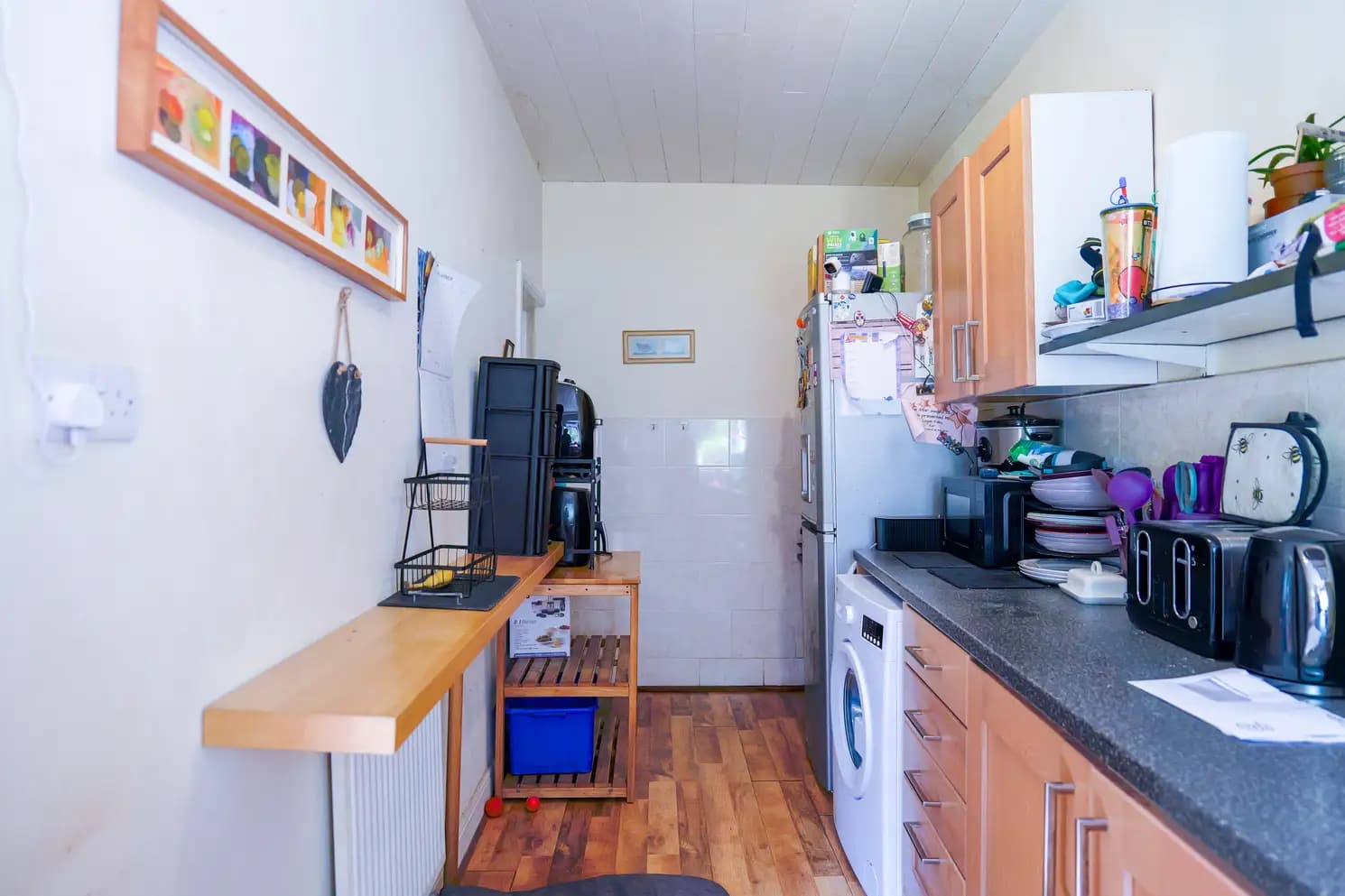 property photo 9 of 27