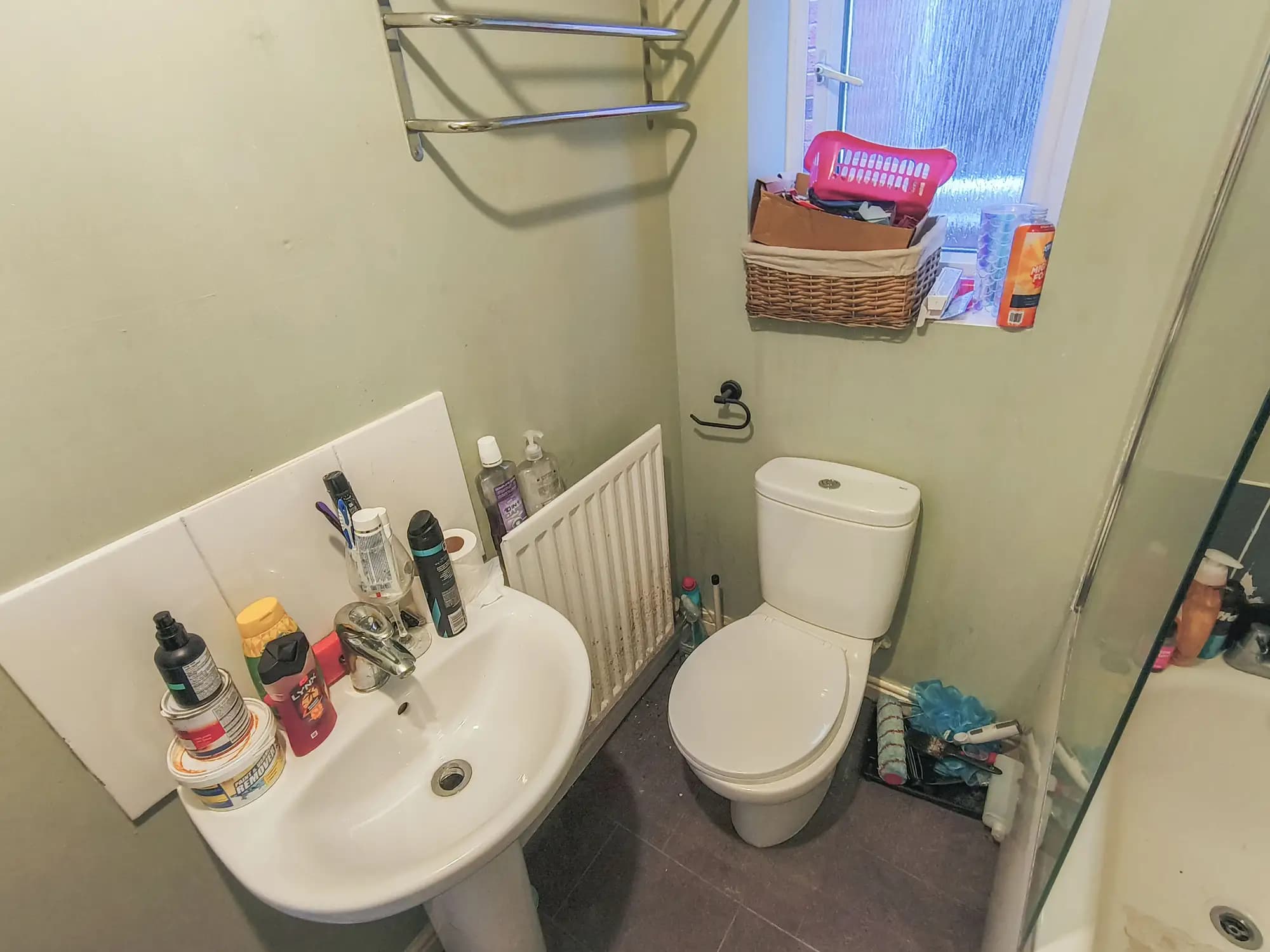 property photo 7 of 21