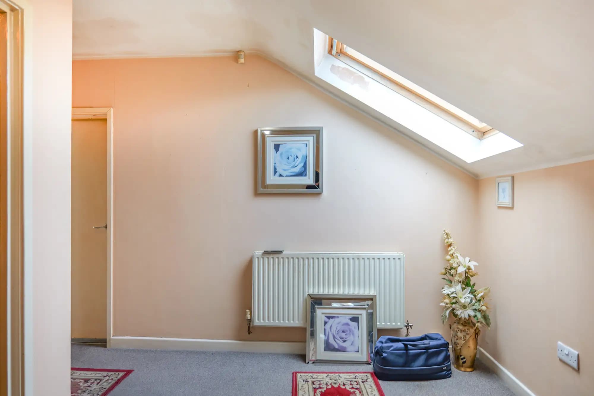 property photo 10 of 15