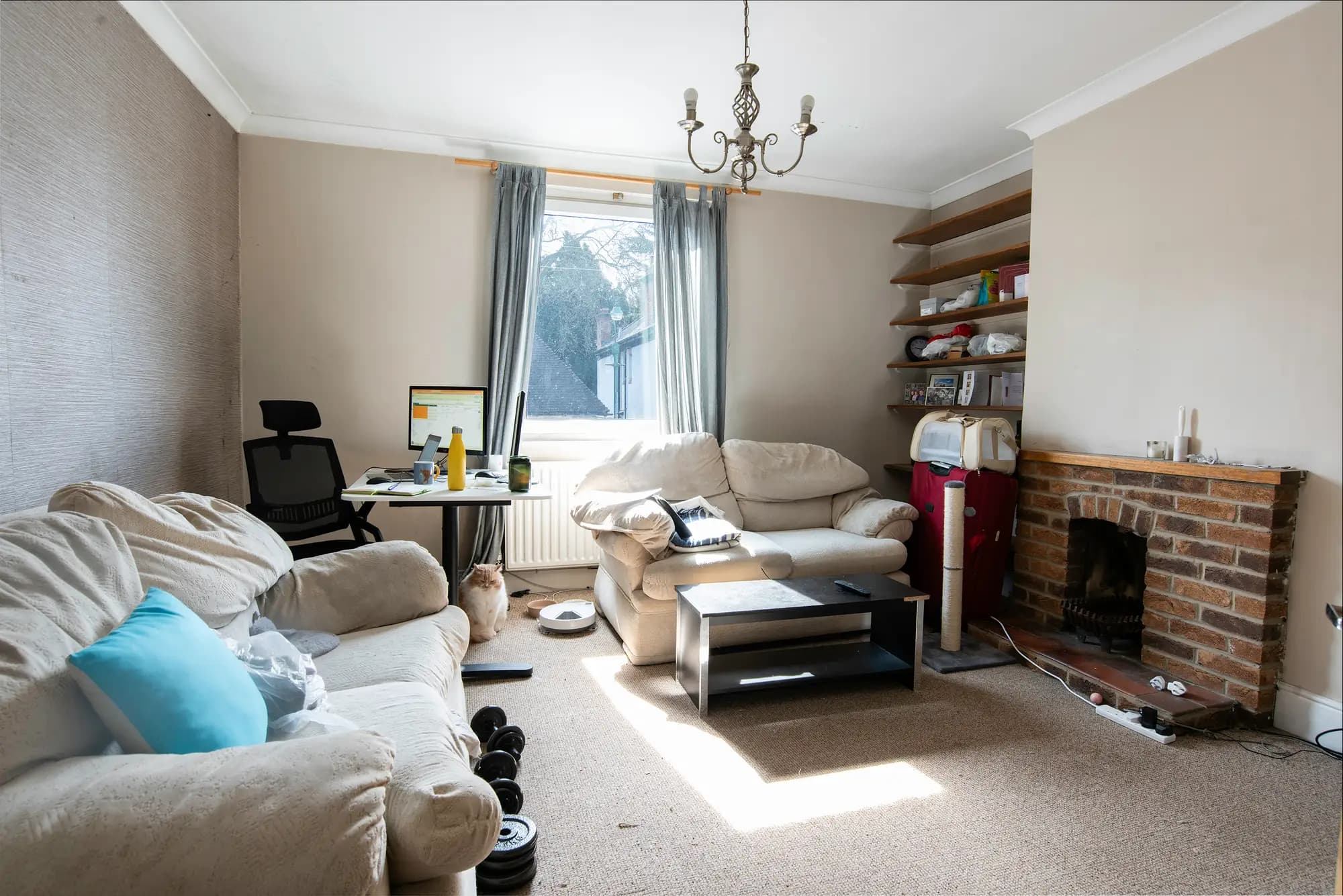 property photo 2 of 20