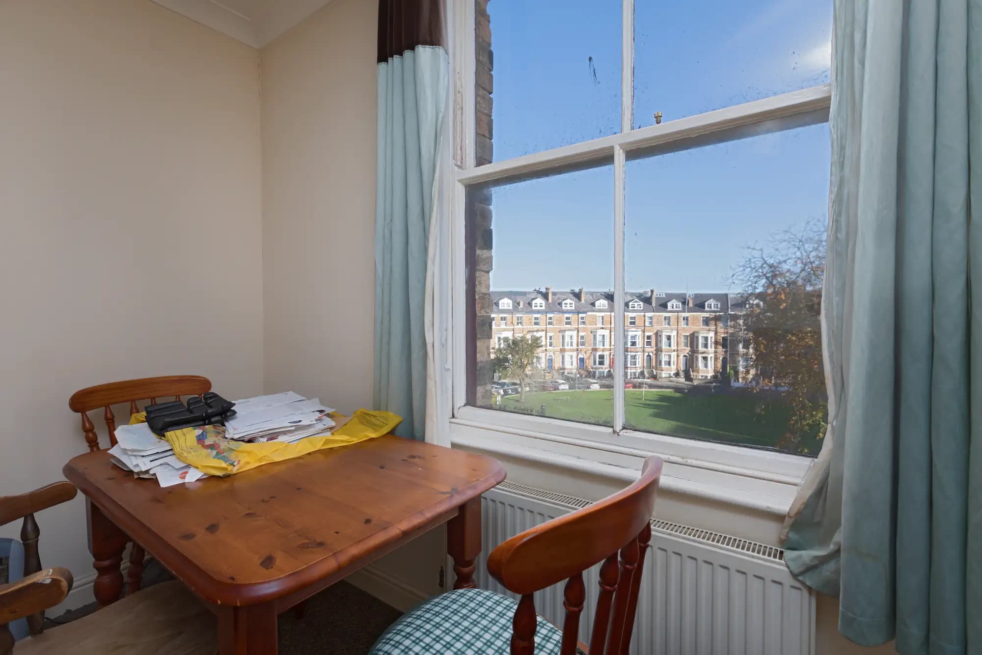 property photo 9 of 20