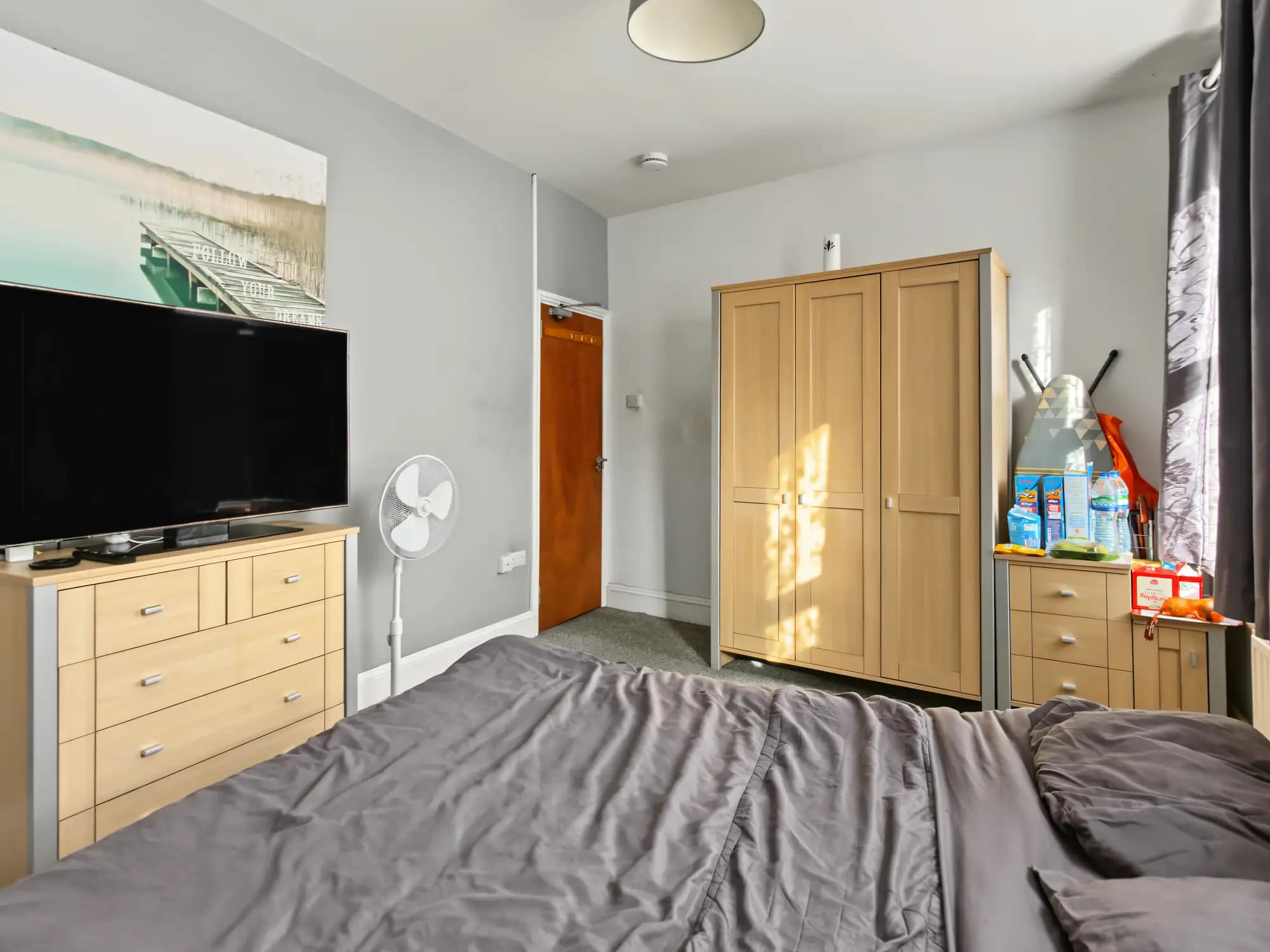 property photo 13 of 22