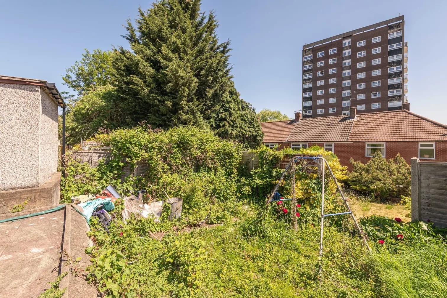 property photo 23 of 25