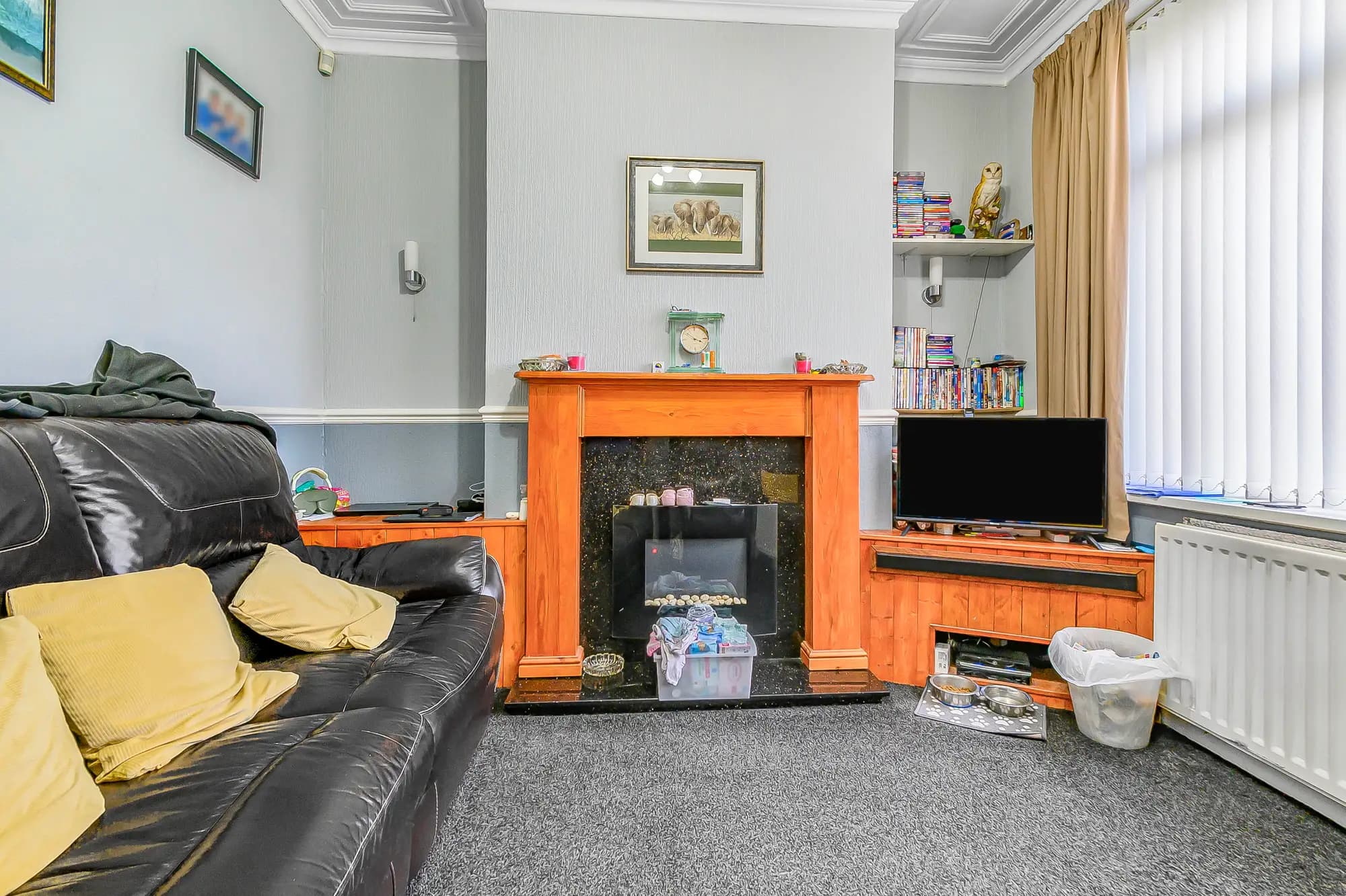 property photo 3 of 20