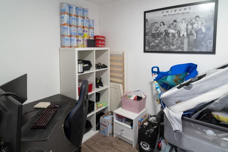 property photo 13 of 22