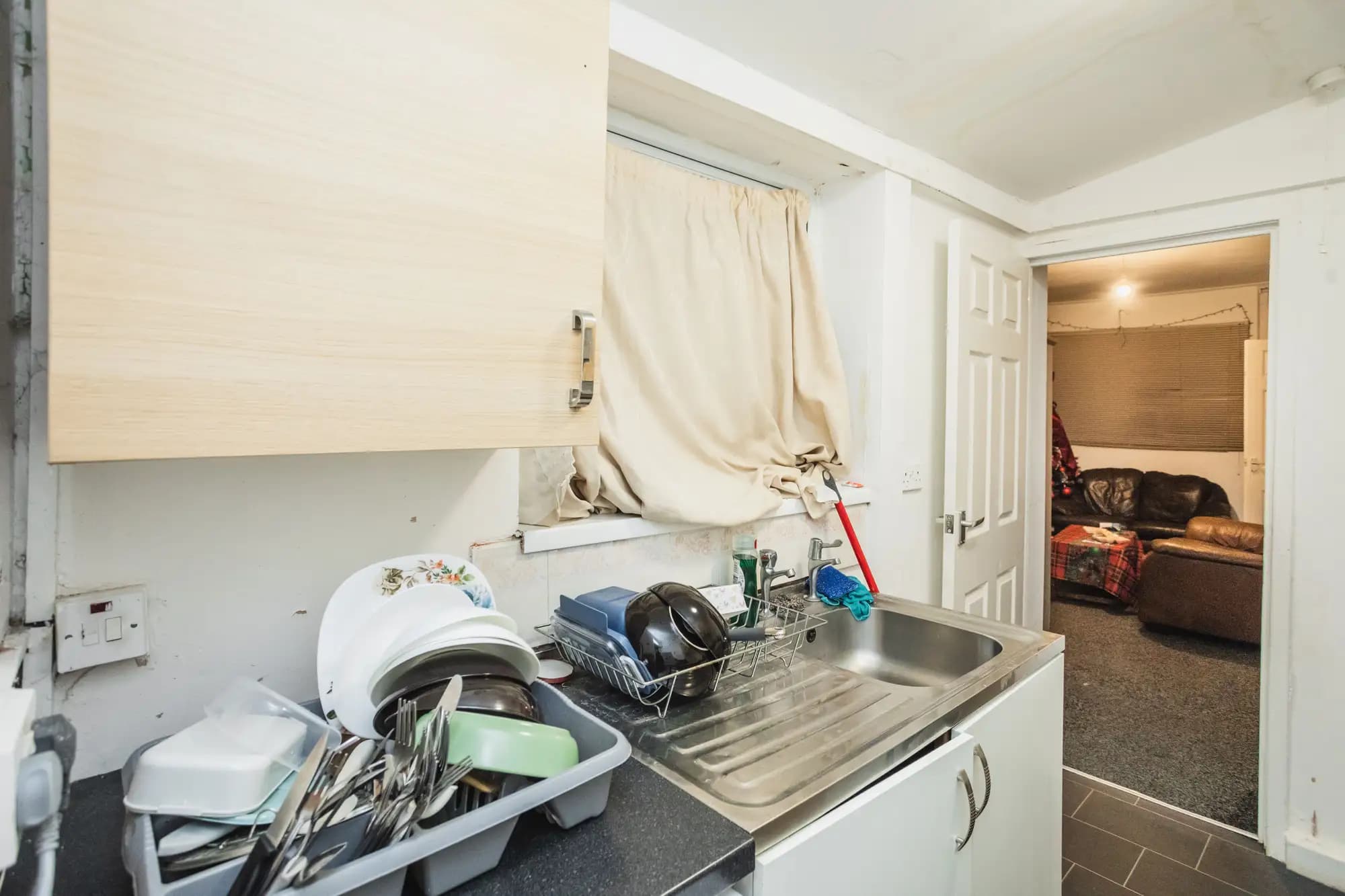 property photo 7 of 17