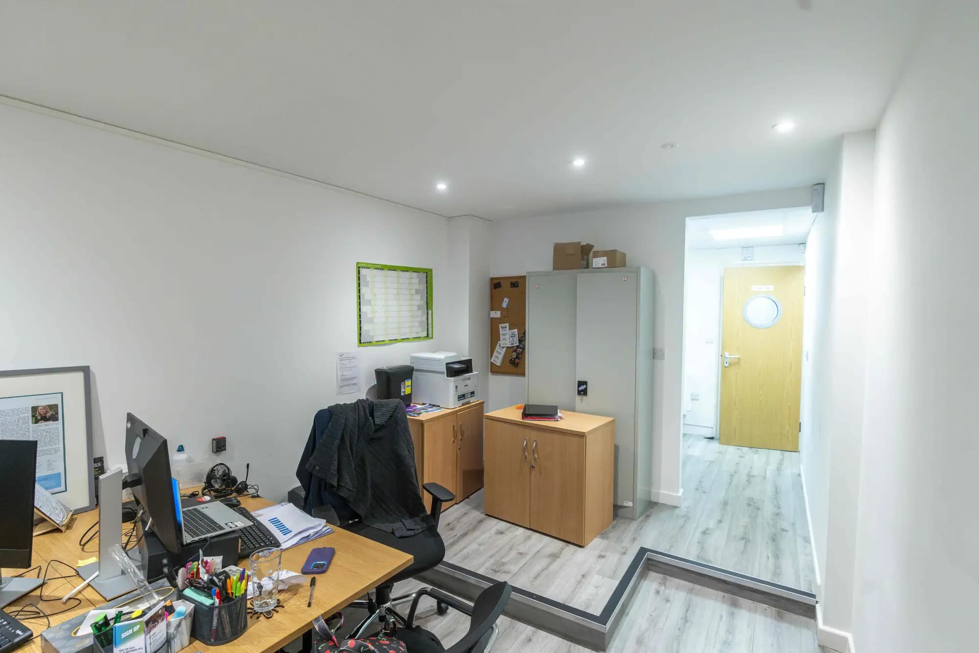 property photo 11 of 23